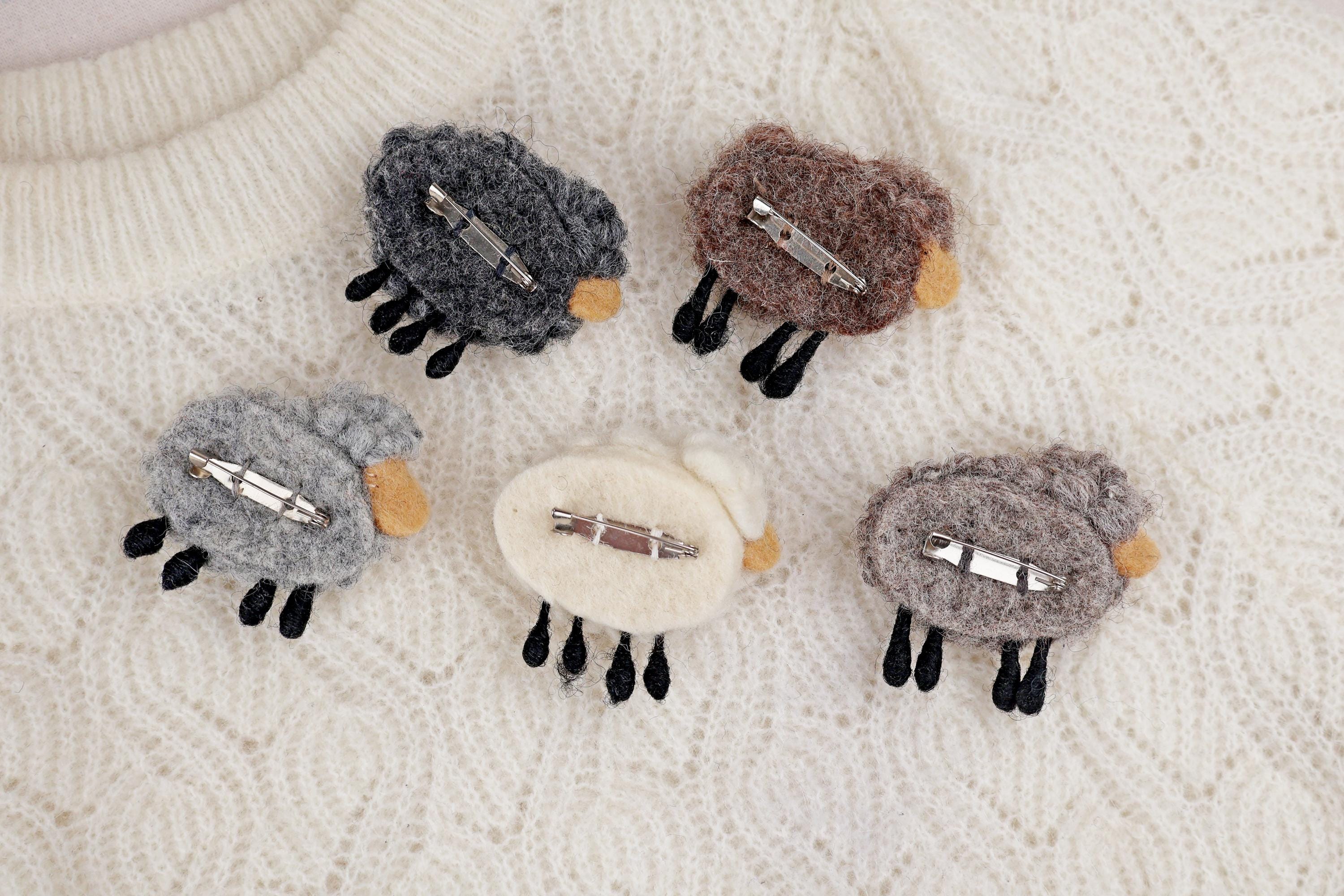 Filz Anstecker Schaf I Schaf Brosche I Kinderbrosche I Schafbrosche I Schaffreunde I Filzaccessoire