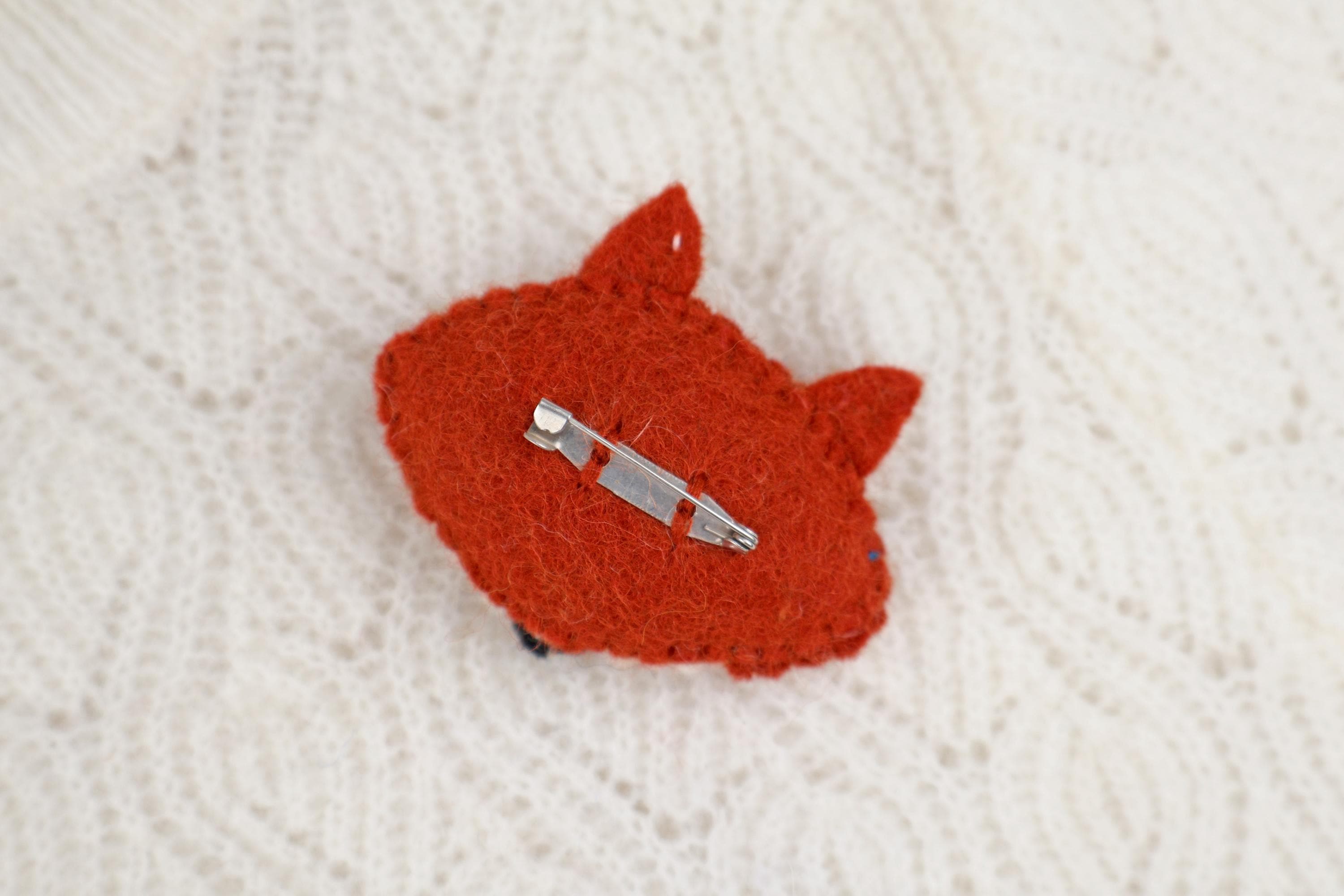 Filz Anstecker Brosche Fuchs Tierbrosche Pin Nadelgefilzt Wollfilz Waldtier