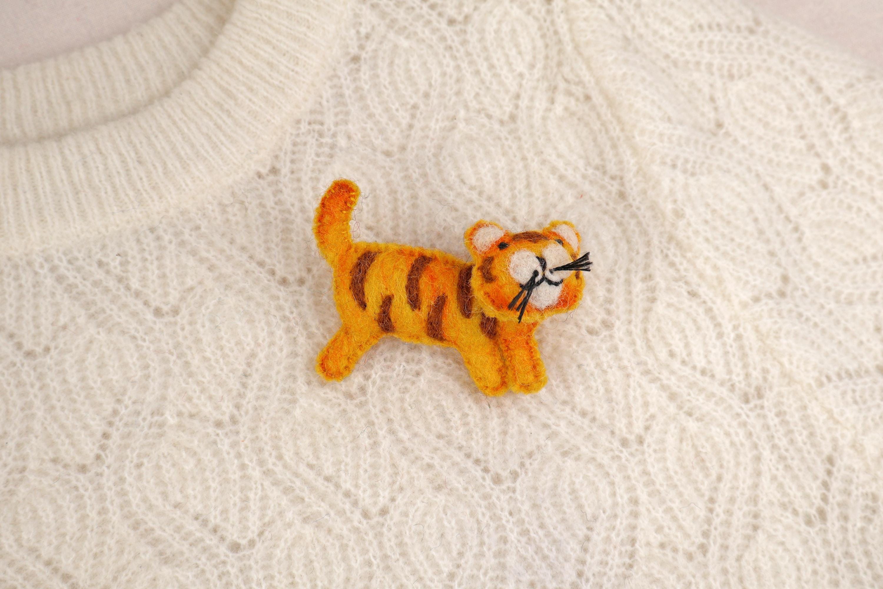 Filz Anstecker Tiger I Brosche I Kinderanstecker I Geburtstagsgeschenk Kinder I Filzbrosche I Löwe