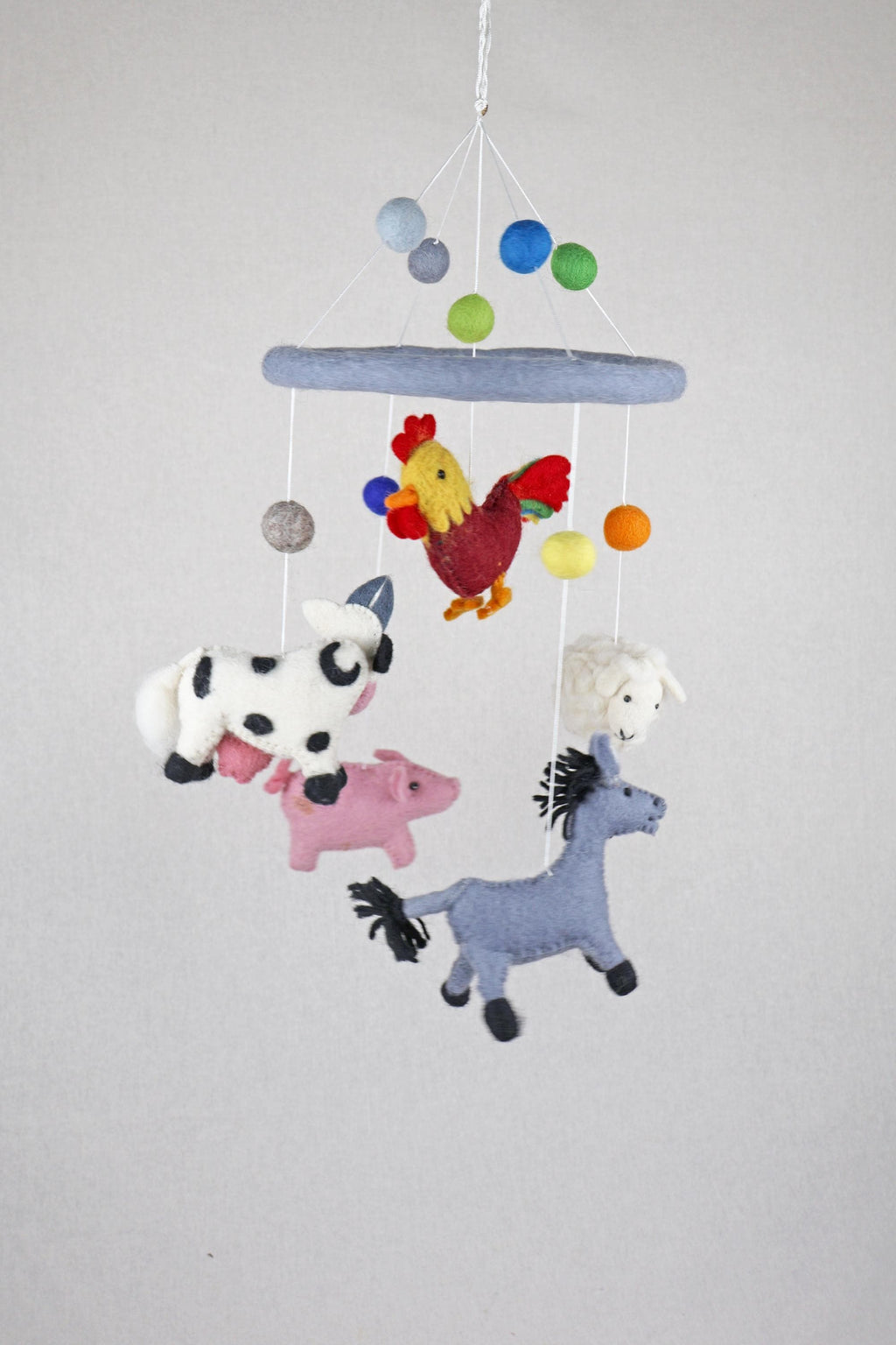 Mobilé Bauernhof, Kinderzimmer, Filz, Schwein, Esel, Hahn, Kuh, Babyzimmer, Kindergarten, Wolle, Schafswolle, Dekoration, Babybett, Geburt