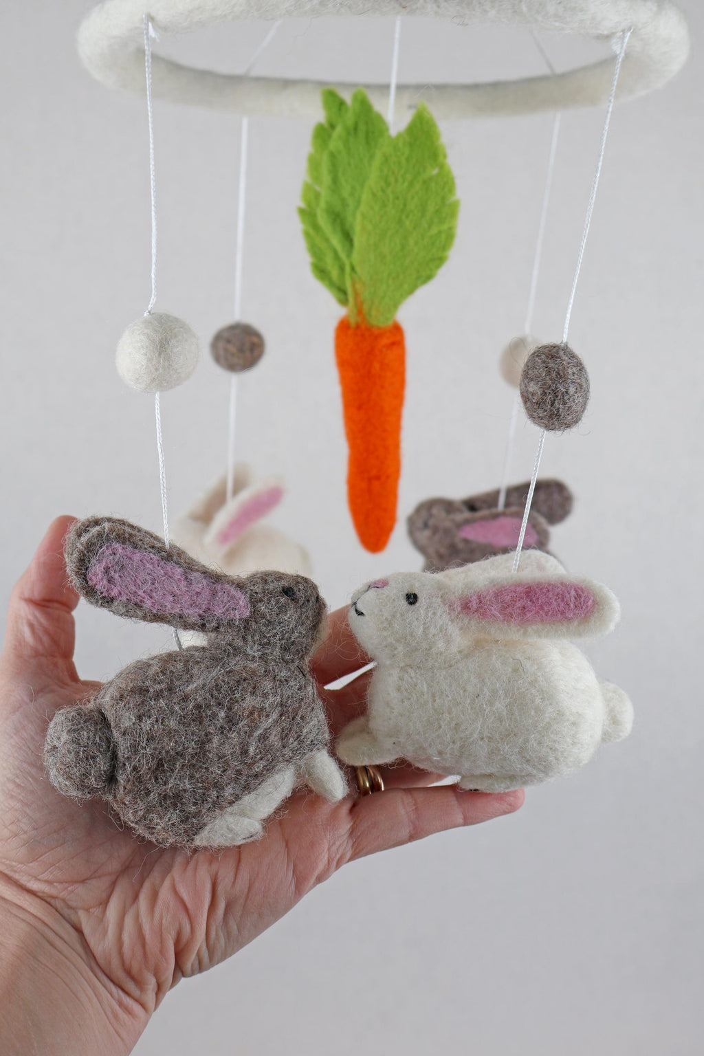 Hasen Mobilé I Babyhasen I Kaninchen I Kinderzimmer Dekoration I Filz Deko I Babyzimmer I Geschenk zur Geburt I Babyshower I Babyausstattung