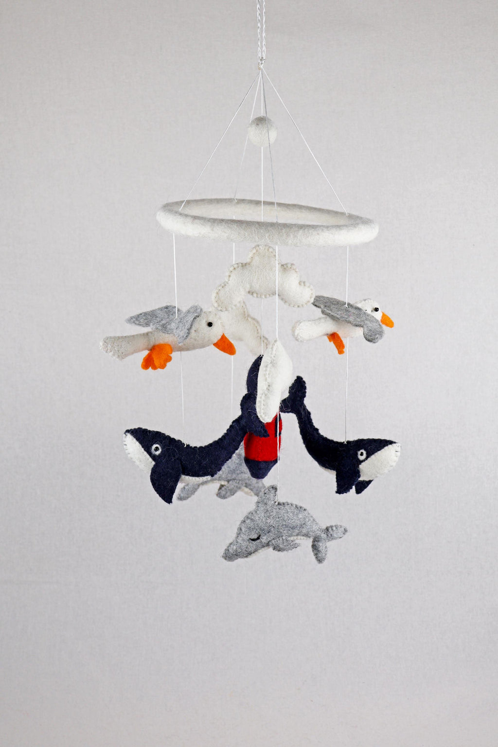Leuchtturm Mobilé, Möwe, Walfisch, Delfin, maritim, Kinderzimmer, Filz, Babyzimmer, Wolle, Schafswolle, Dekoration, Babybett, Geburt, Orca
