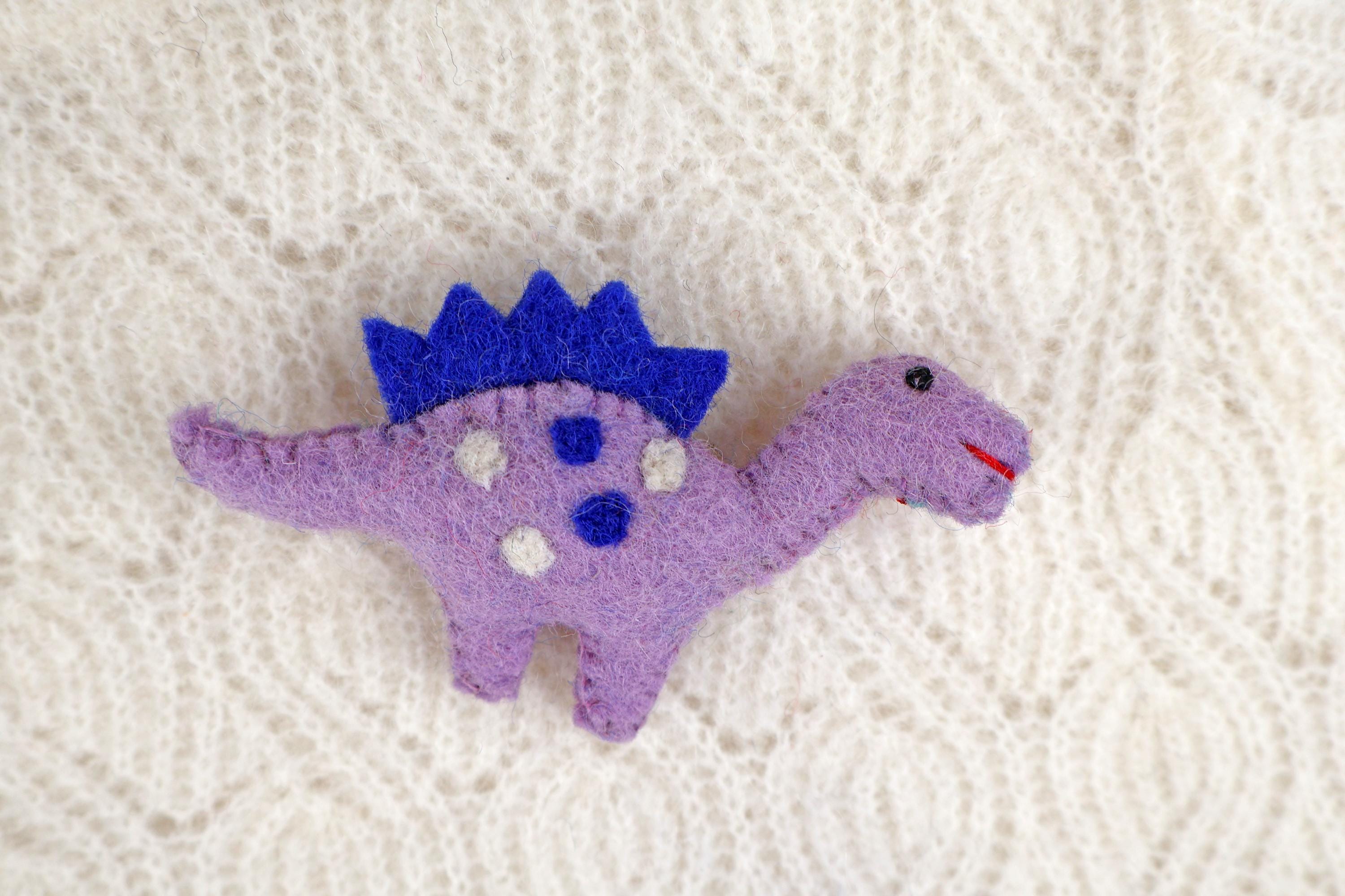 Filz Anstecker Dinosaurier Brachiosaurus I Filzbrosche I Kinder Geburtstagsgeschenk
