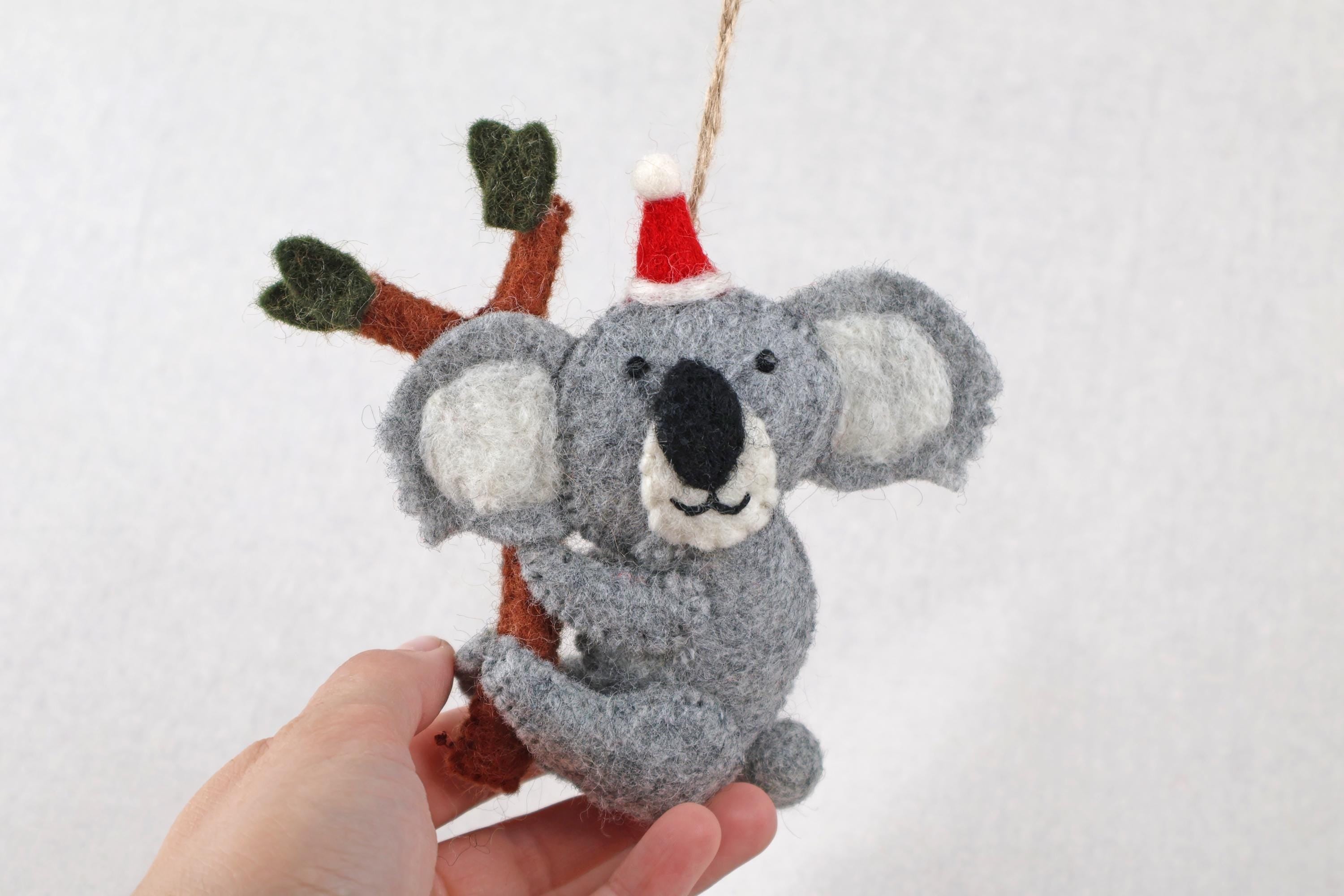 Weihnachtsanhänger Koala I Christbaumschmuck I Weihnachtsdeko I Winter Weihnachtsbaum I Koalabär mit Mütze I lustige Weihnachtsdeko