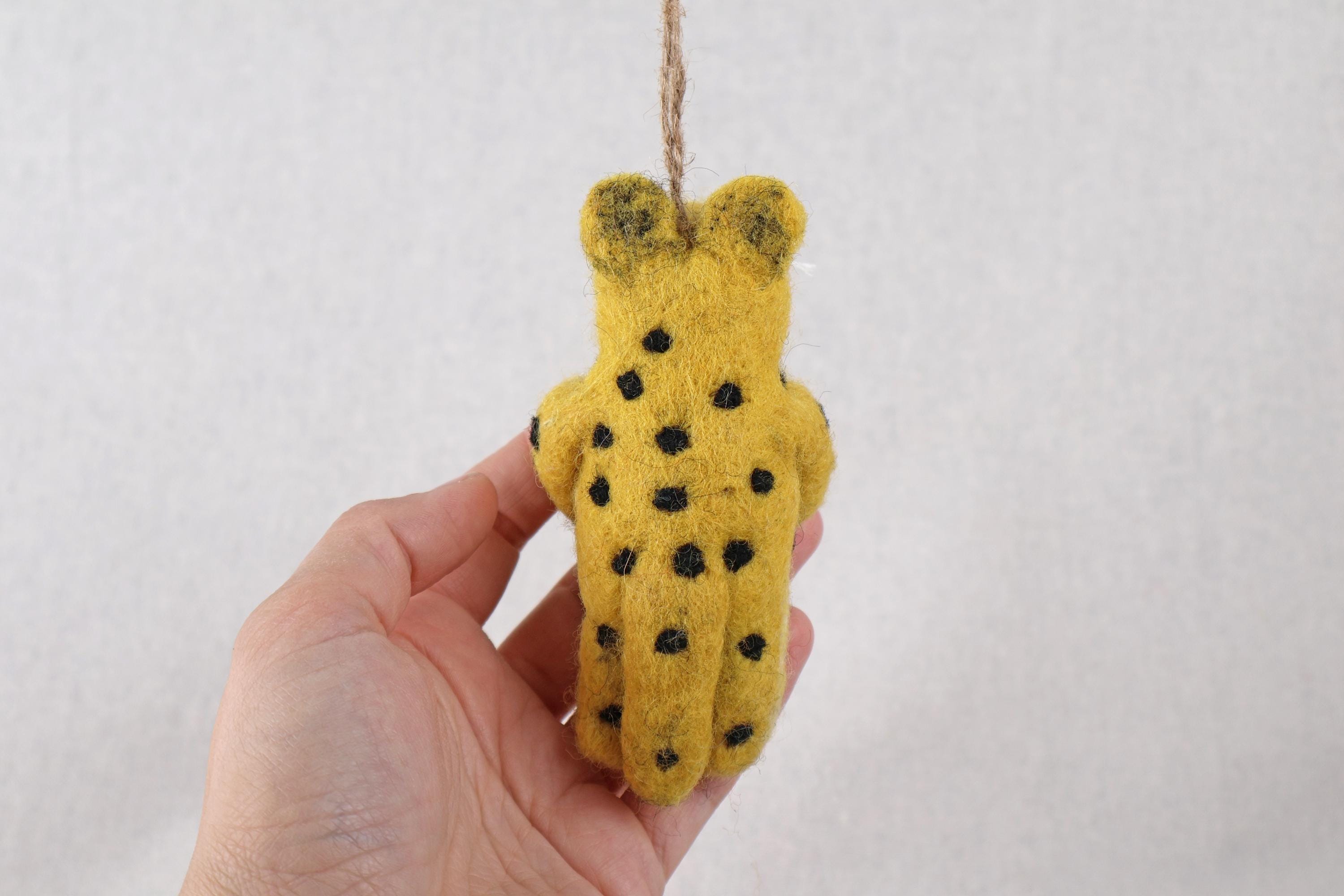 Weihnachtsbaum Anhänger Leopard mit Lebkuchenmann I Deko aus Filz I Winter I Weihnachtsbaum I Herbstdeko I Anhänger aus Filz I Wildtiere I