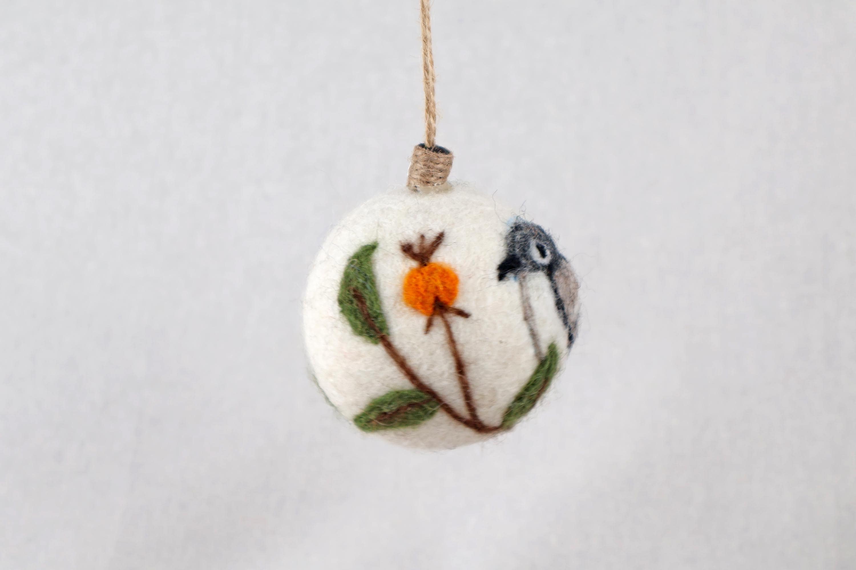 Weihnachtskugel Filz Vogel handgemacht I Weihnachtsdeko I Anhänger I Schnäpper Deko I Weihnachtsschmuck I Christbaumkugel Kugel Filz