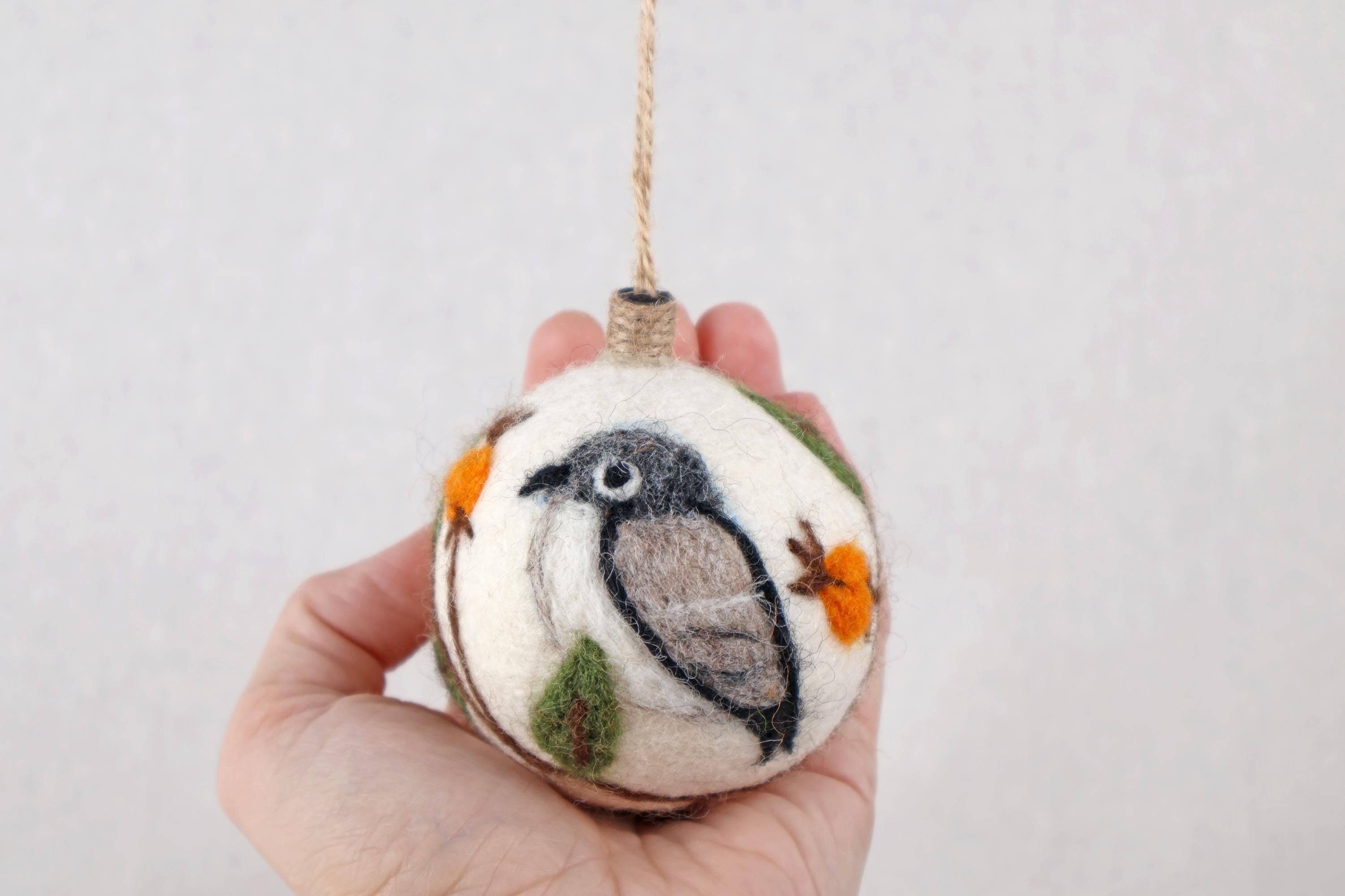 Weihnachtskugel Filz Vogel handgemacht I Weihnachtsdeko I Anhänger I Schnäpper Deko I Weihnachtsschmuck I Christbaumkugel Kugel Filz