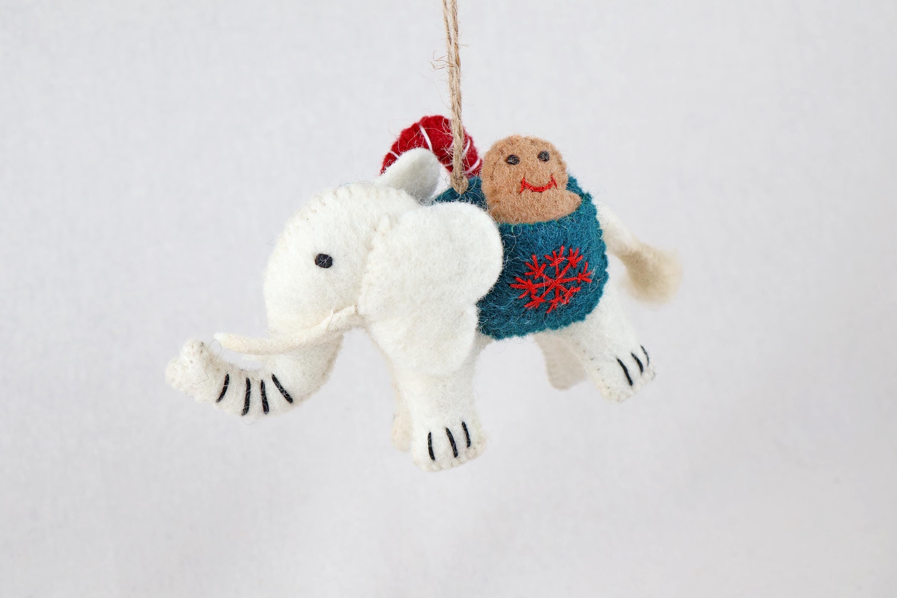 Anhänger Elefant mit Zuckerstange und Lebkuchenmann I Filzdeko I Winter I Weihnachtsbaum I Weihnachtselefant I Anhänger aus Filz I Wildtiere