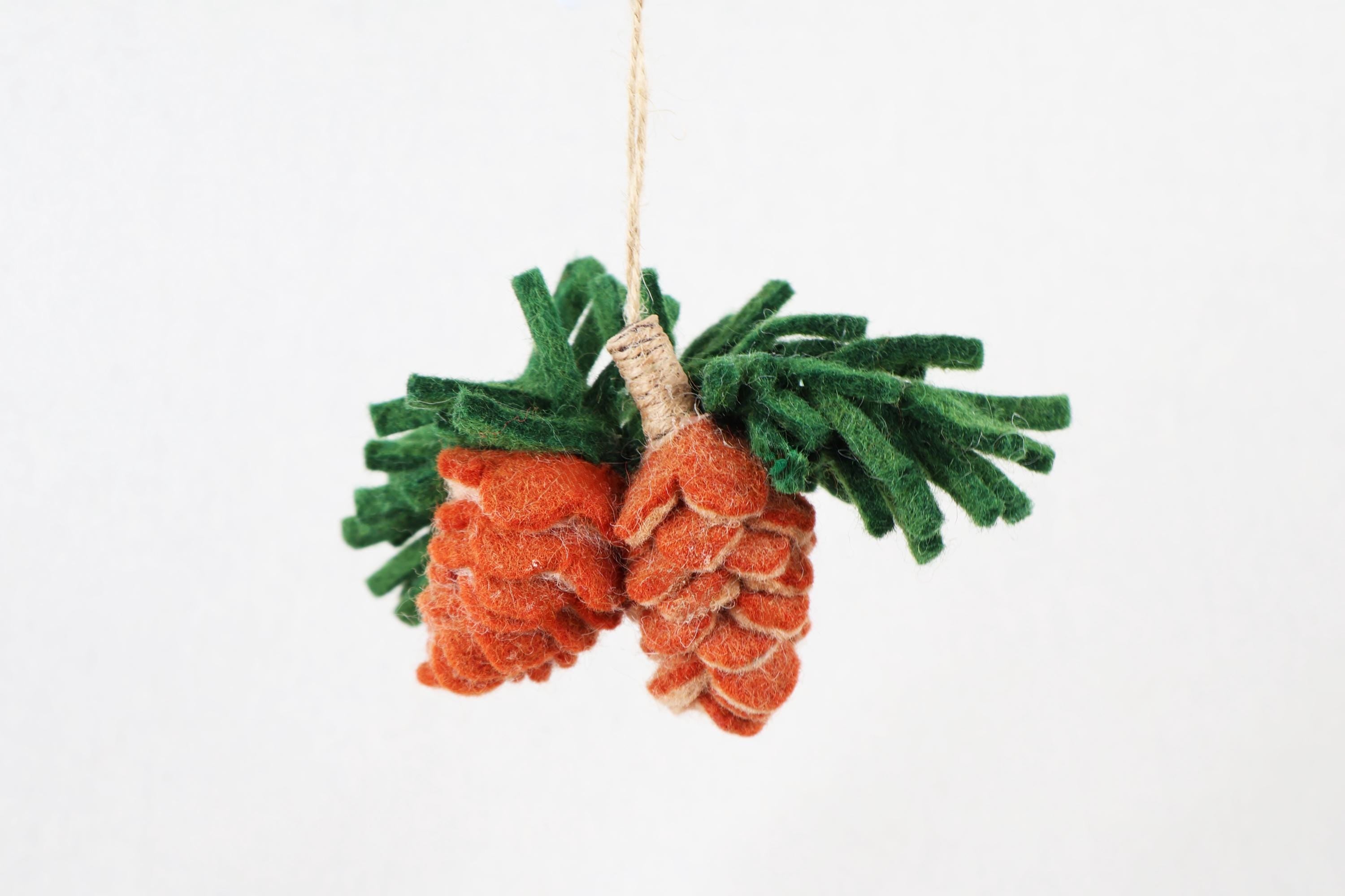 Weihnachtsanhänger Tannenzapfen I Christbaumschmuck I Weihnachtsdeko I Herbstdeko I Winter Weihnachtsbaum I Kiefernzapfen I Walddeko Filz