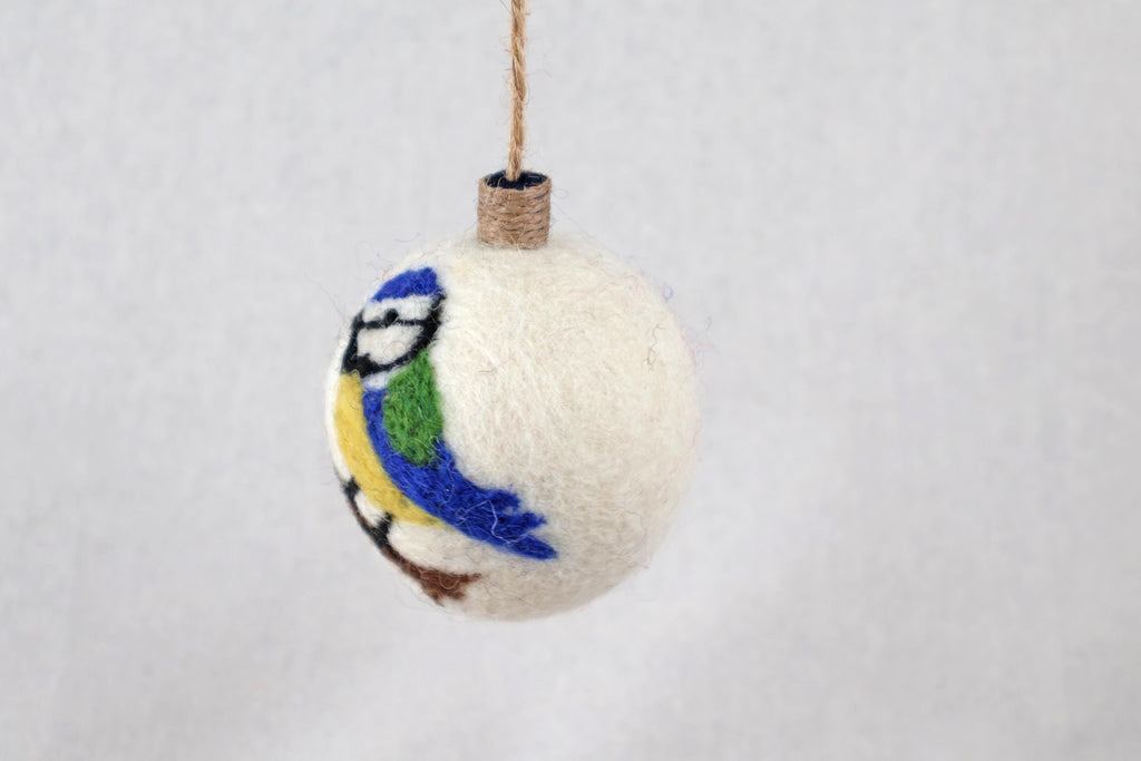 Weihnachtskugel Filz handgemacht I Weihnachtsdeko I Anhänger I Blaumeise Deko I Weihnachtsschmuck I Christbaumkuge Stechpalme Kugel Filz