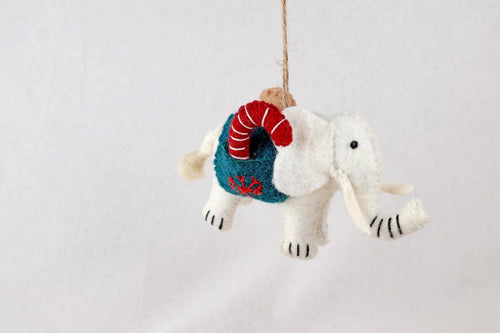 Anhänger Elefant mit Zuckerstange und Lebkuchenmann I Filzdeko I Winter I Weihnachtsbaum I Weihnachtselefant I Anhänger aus Filz I Wildtiere