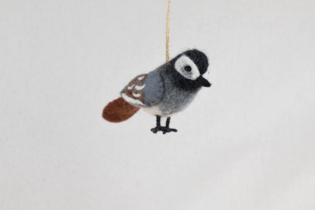 Filzanhänger Bachstelze I Christbaumschmuck I Weihnachtsdeko I Winterdeko I Weihnachtsbaum I Frühlingsdeko I Vogeldeko I Naturdeko I Fair