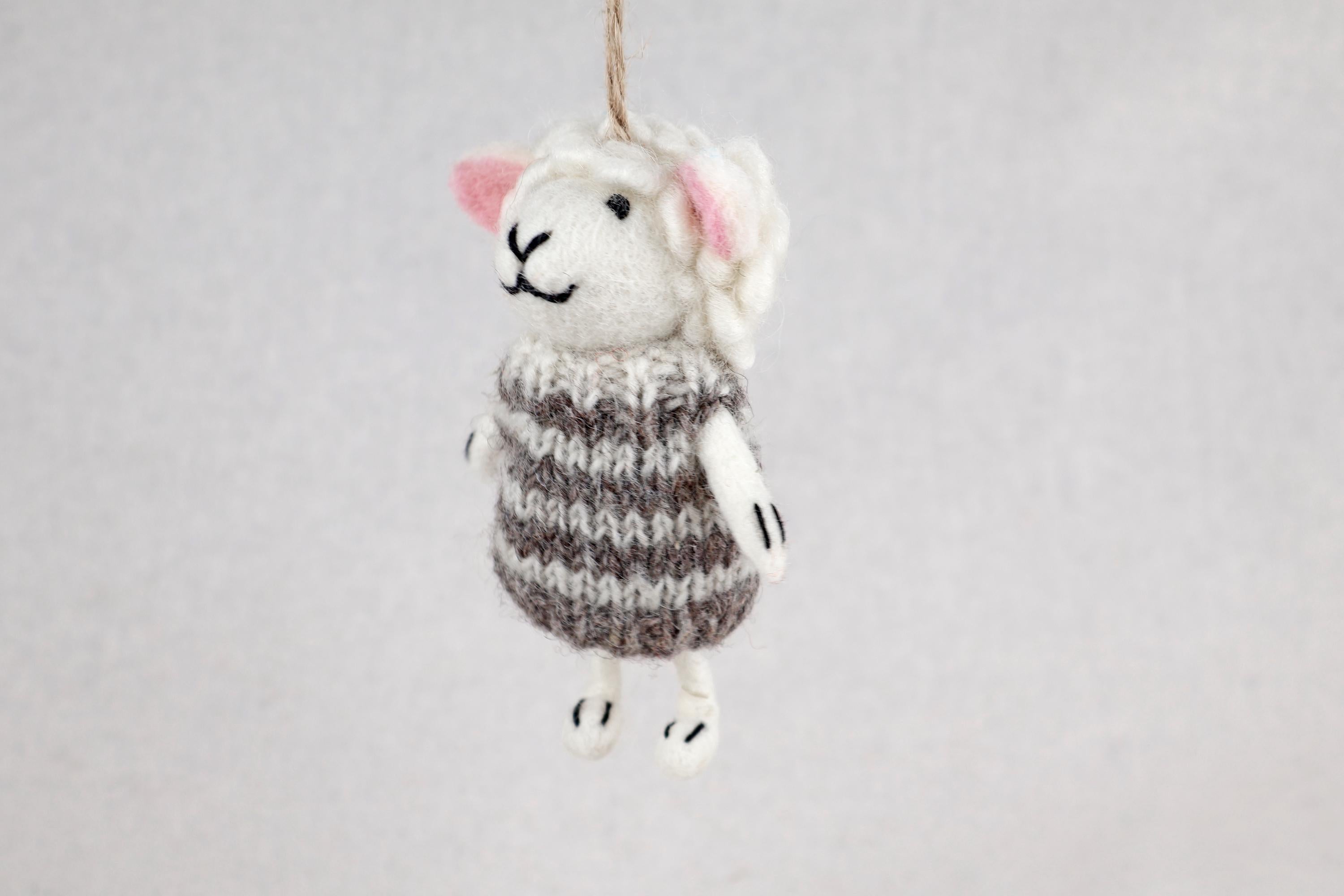 Weihnachtsanhänger Schaf in Pullover I Christbaumschmuck I Weihnachtsdeko I Winter Weihnachtsbaum I Weihnachtsschaf