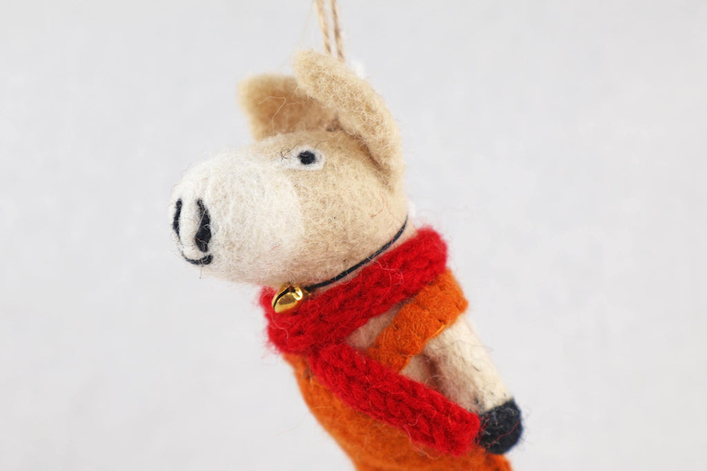 Weihnachtsanhänger Pferd I Filz Christbaumschmuck I Weihnachtsdeko Pferdchen I Pferd mit Latzhose und Schal
