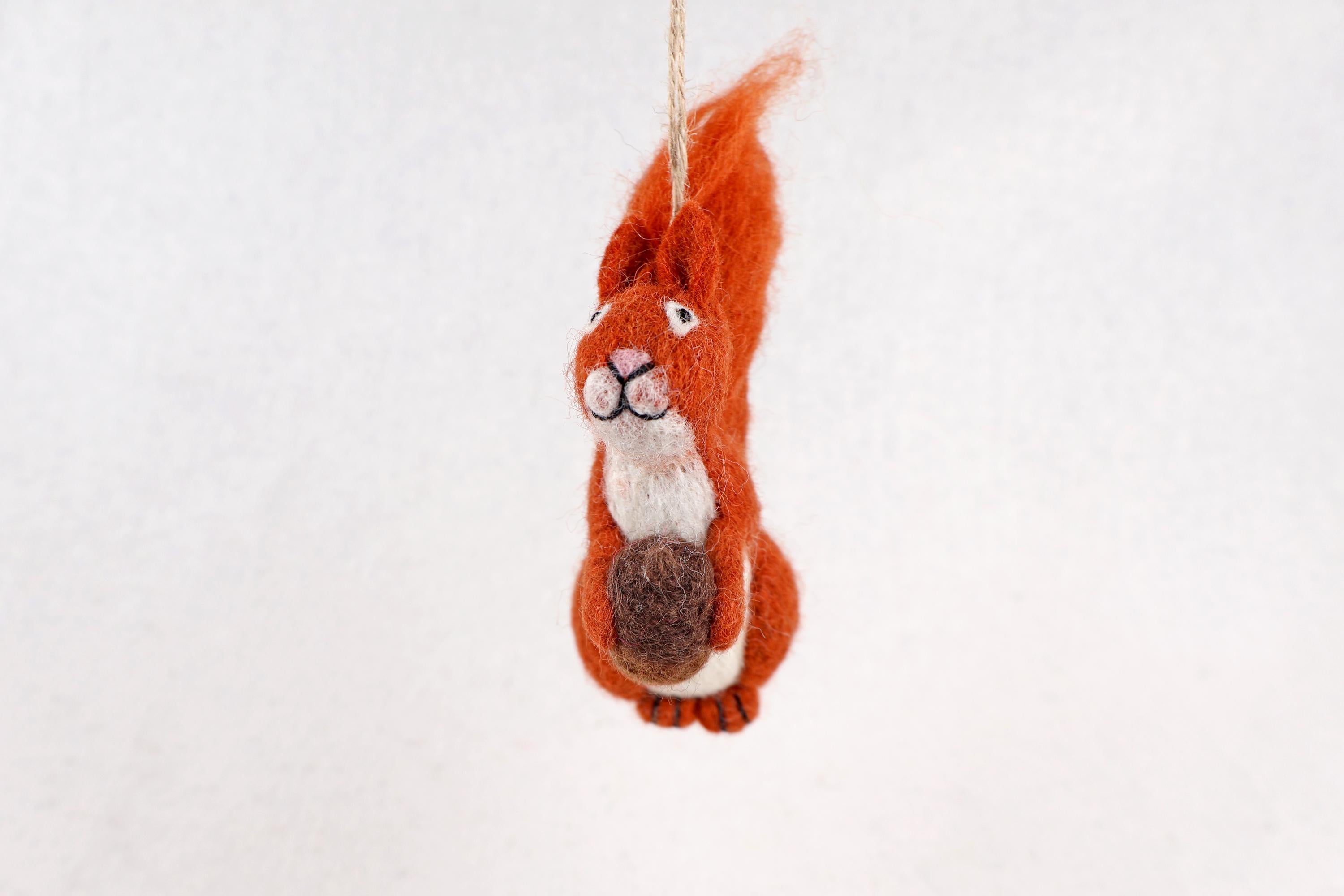 Anhänger Eichhörnchen I Deko aus Filz I Winter I Weihnachtsbaum I Herbstdeko I Anhänger aus Filz I Waldtiere