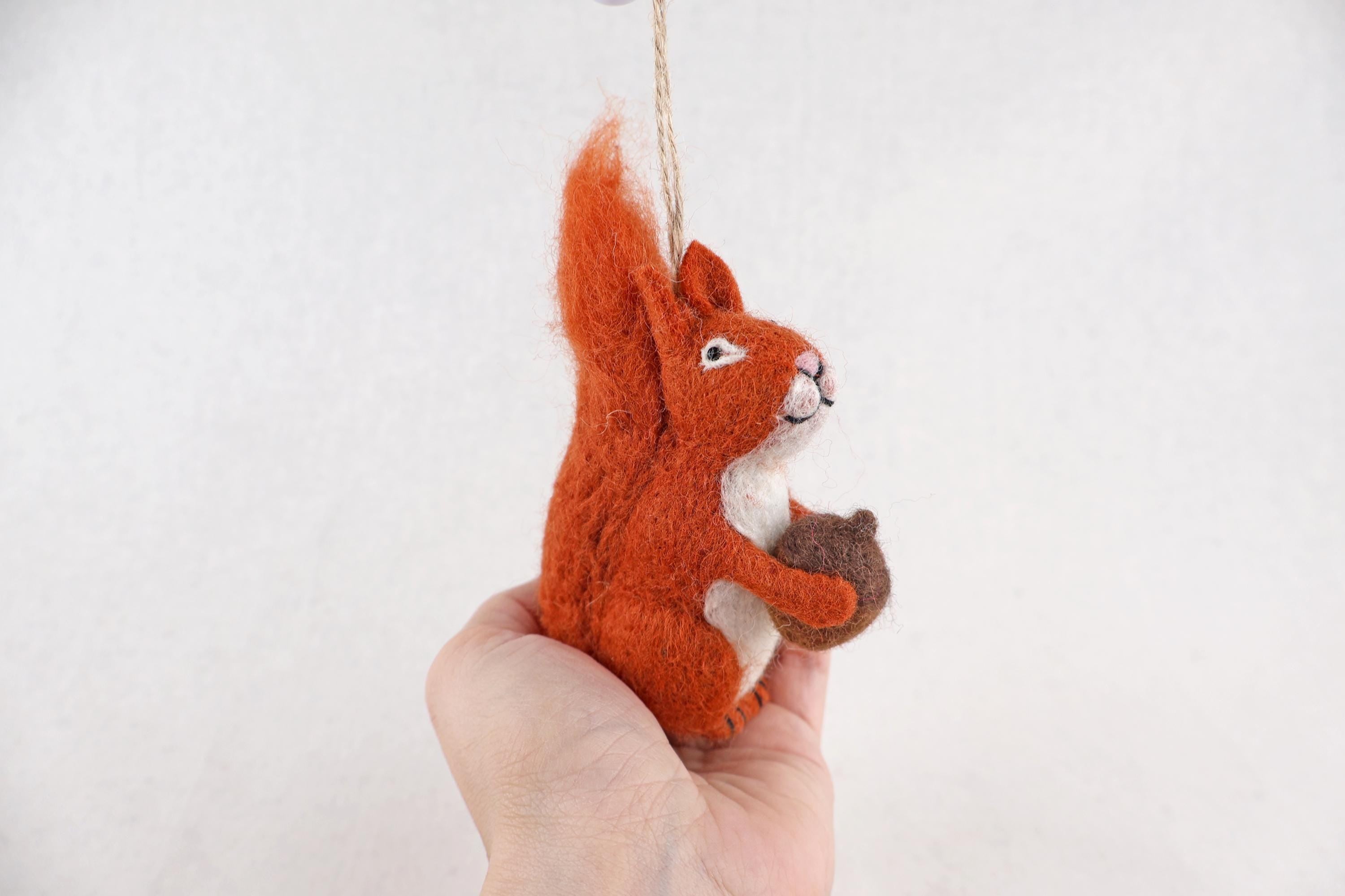 Anhänger Eichhörnchen I Deko aus Filz I Winter I Weihnachtsbaum I Herbstdeko I Anhänger aus Filz I Waldtiere
