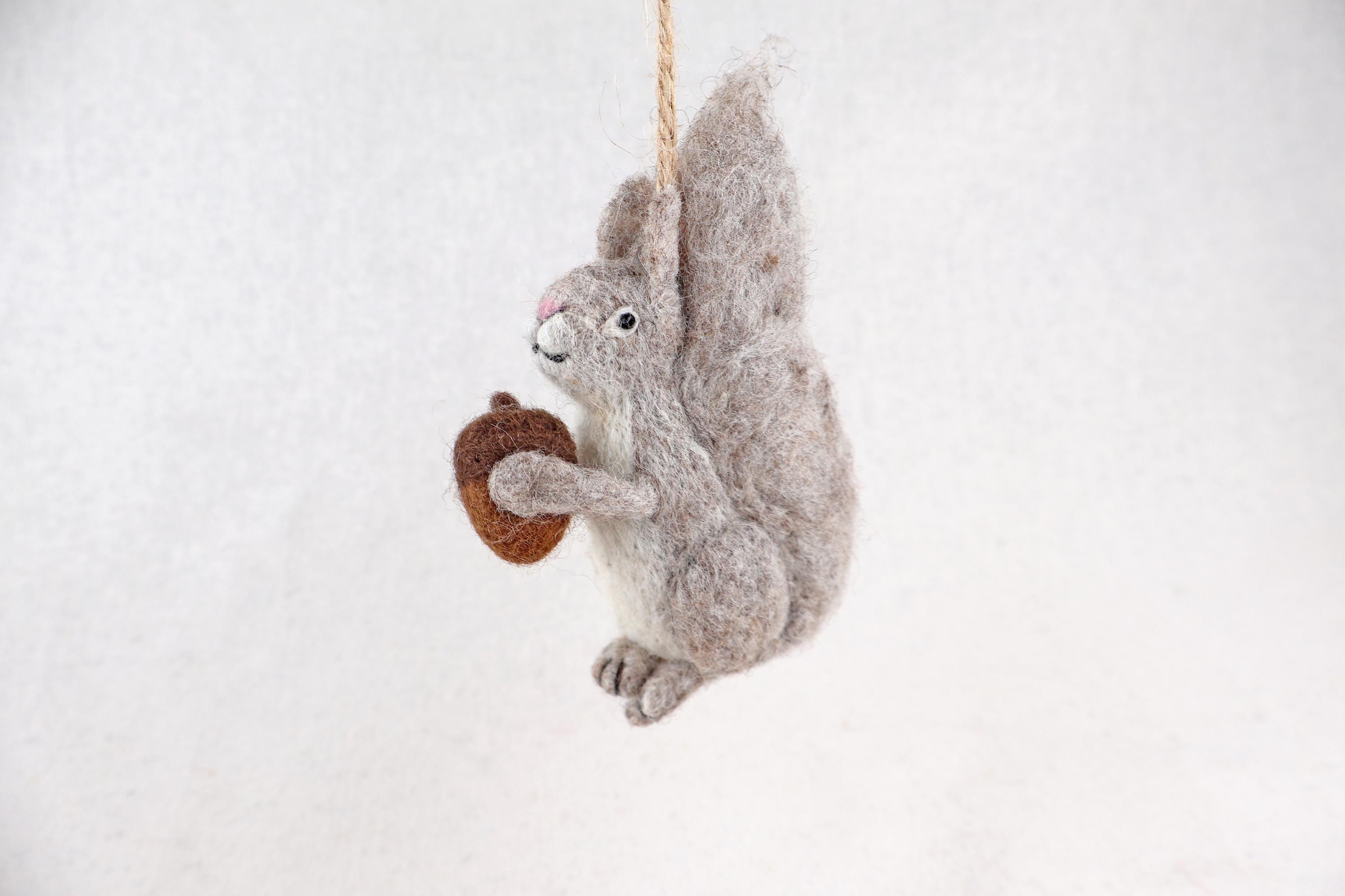 Anhänger Eichhörnchen I Deko aus Filz I Winter I Weihnachtsbaum I Herbstdeko I Anhänger aus Filz I Waldtiere