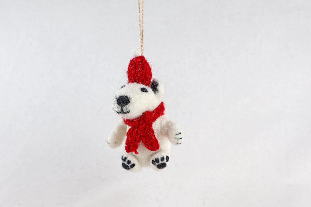 Weihnachtsanhänger Eisbär mit Mütze und Schal I Filz Christbaumschmuck I Weihnachtsdeko I Winterdeko aus Filz