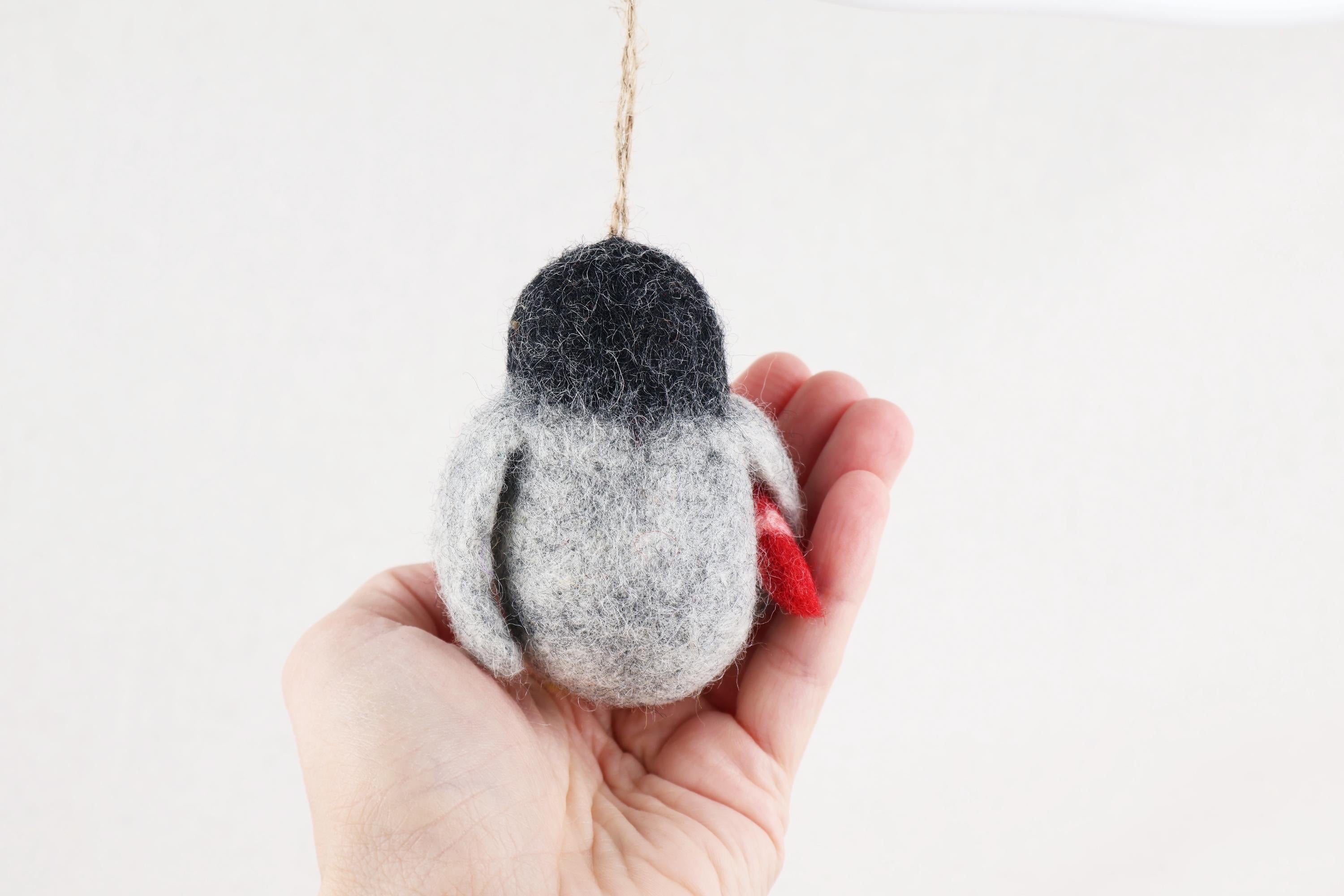Weihnachtsanhänger Pinguin mit Zuckerstange I Christbaumschmuck Weihnachtsdeko I Winter Weihnachtsbaum
