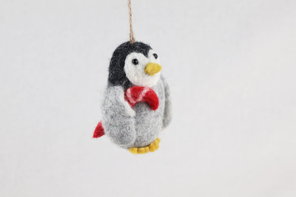 Weihnachtsanhänger Pinguin mit Zuckerstange I Christbaumschmuck Weihnachtsdeko I Winter Weihnachtsbaum