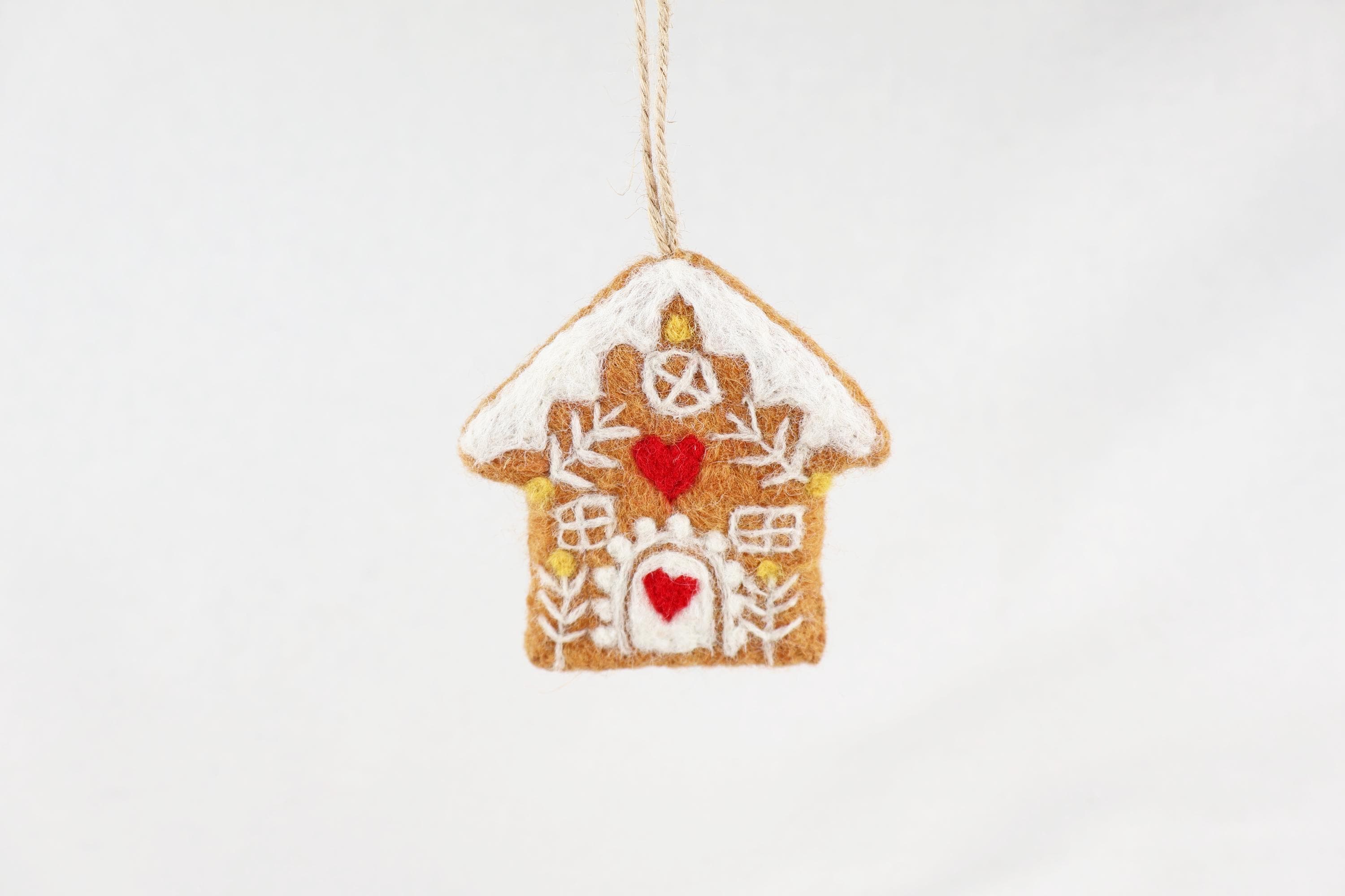 Weihnachtsanhänger Lebkuchenhaus mit Herz I Christbaumschmuck Weihnachtsdeko I Winterdeko I Weihnachtsbaum I Lebkuchen