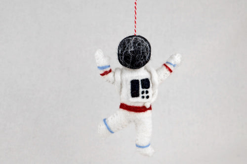 Astronaut aus Filz – Handgefertigter Anhänger | Geschenk für Weltraumfans | Deko | Weihnachtsanhänger | Raumfahrt I Christbaumschmuck