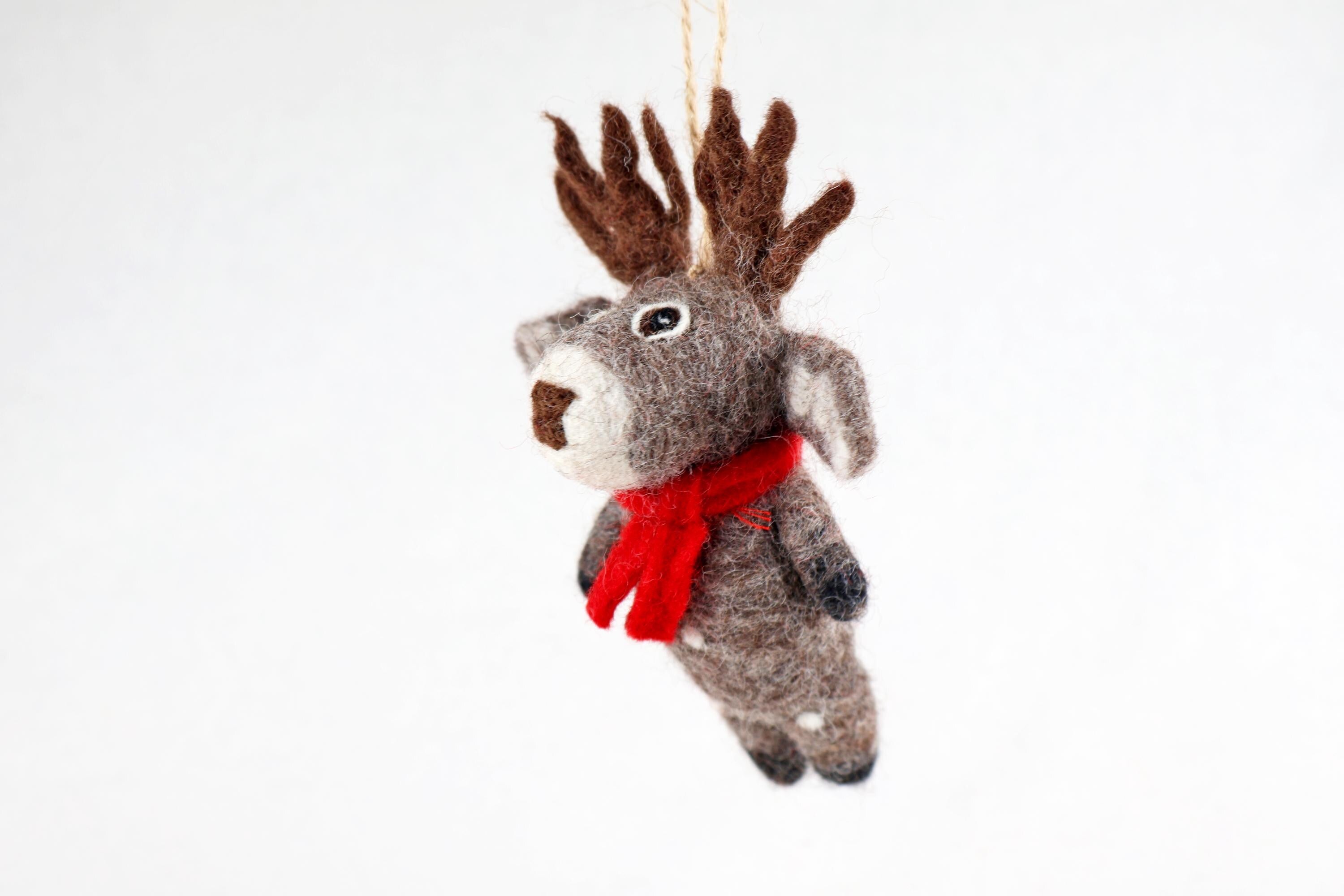 Weihnachtsanhänger Hirsch mit Schal I Christbaumschmuck I Weihnachtsdeko I Winter I Weihnachtsbaum I Hirsch aus Filz
