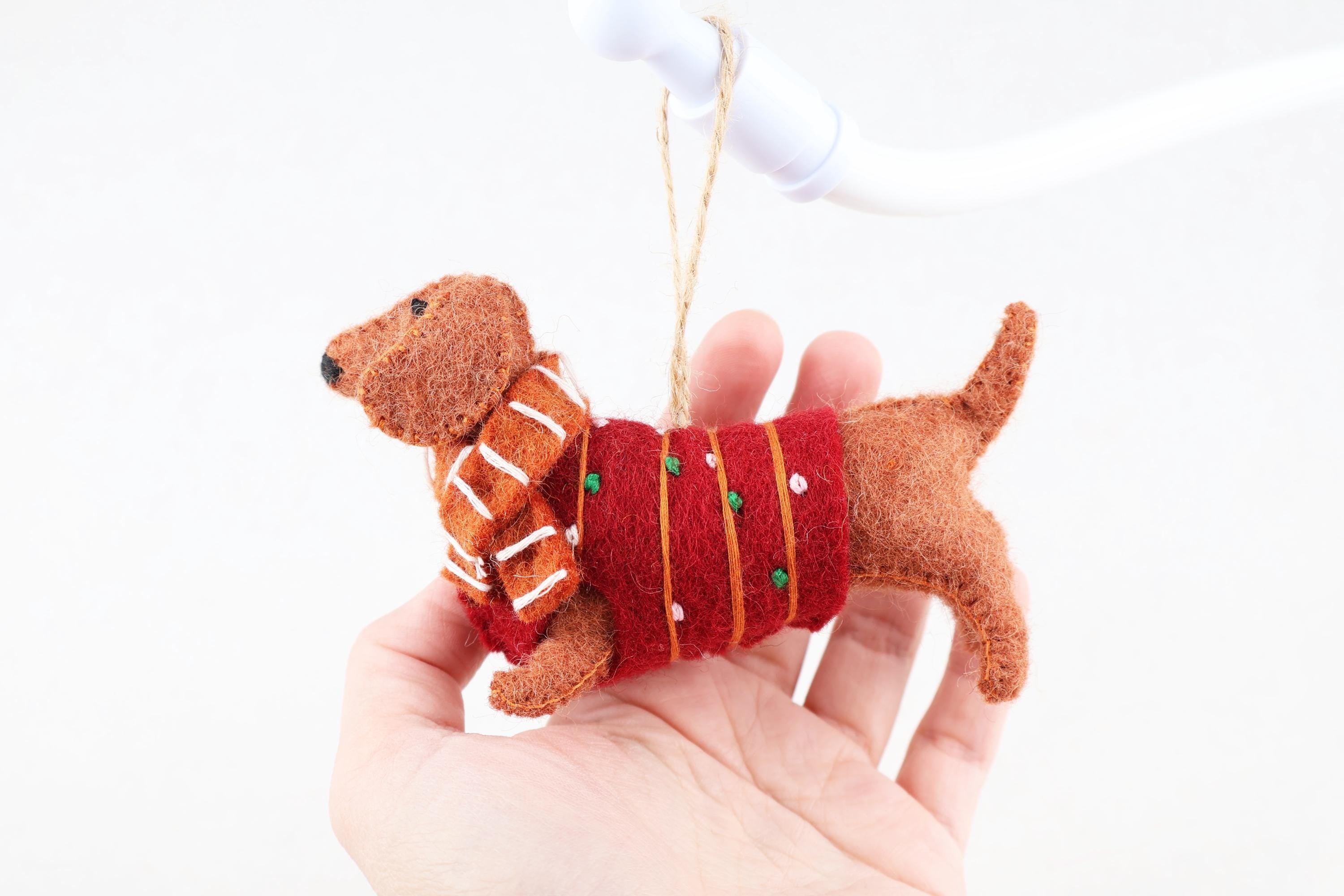 Weihnachtsanhänger Dackel aus Filz I Filz Christbaumschmuck I Weihnachtsdeko I Weihnachtsdackel mit Mütze I Hundeanhänger