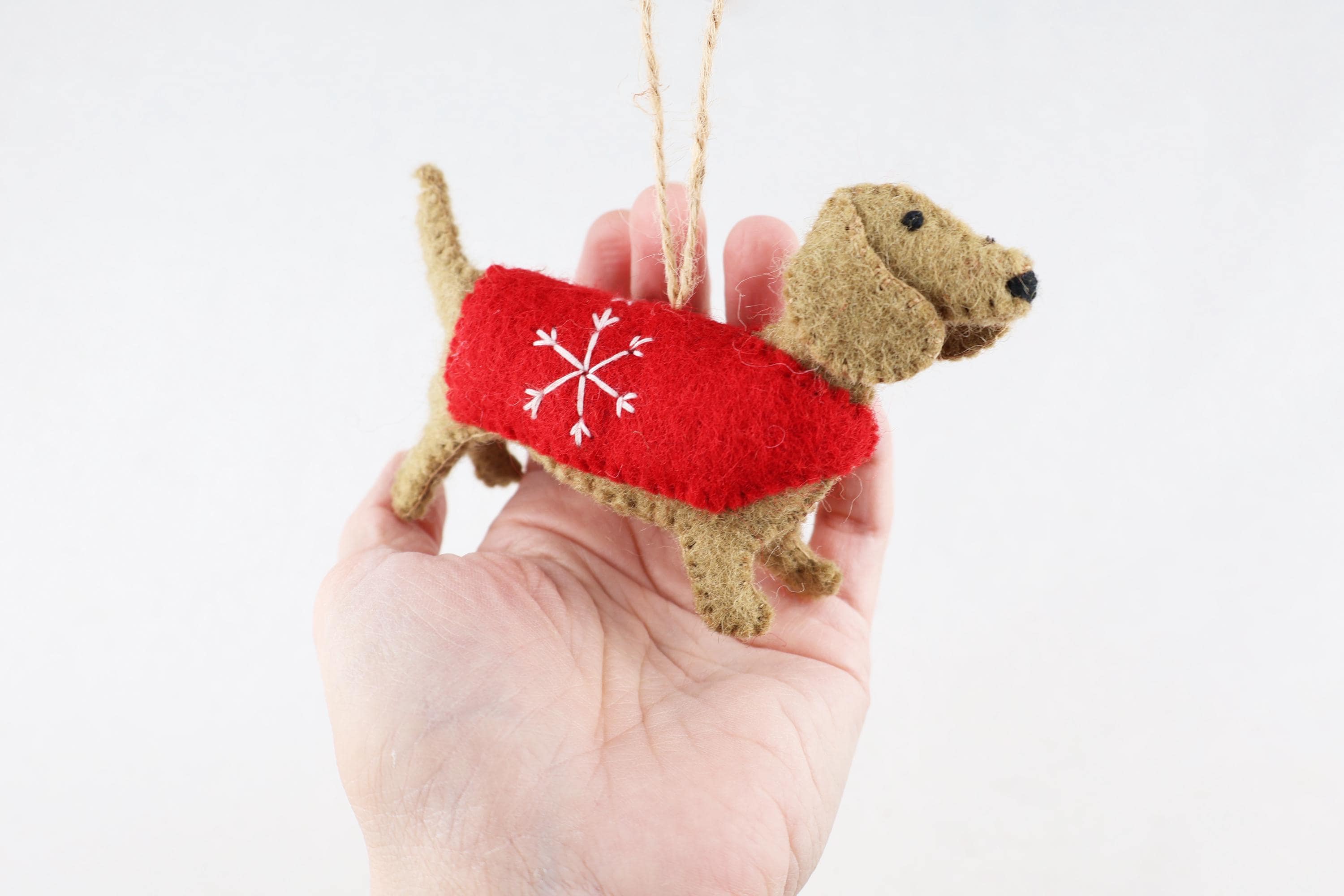 Weihnachtsanhänger Dackel aus Filz I Filz Christbaumschmuck I Weihnachtsdeko I Weihnachtsdackel mit Mantel I Hundeanhänger