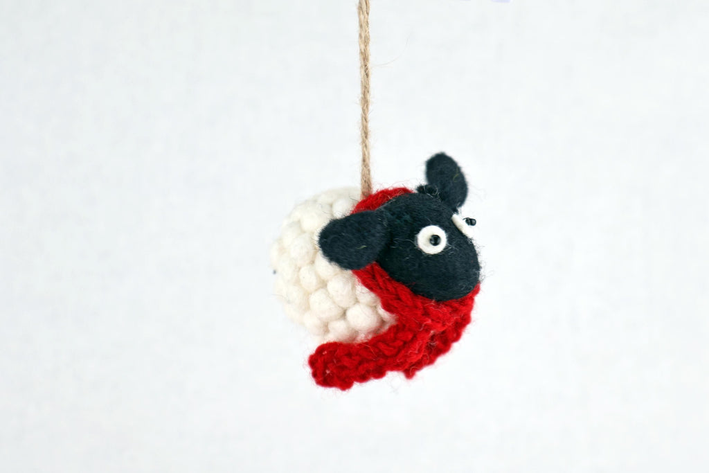 Weihnachtsanhänger Schaf mit Schal I Christbaumschmuck Weihnachtsdeko I Winter Weihnachtsbaum I Weihnachtsschaf