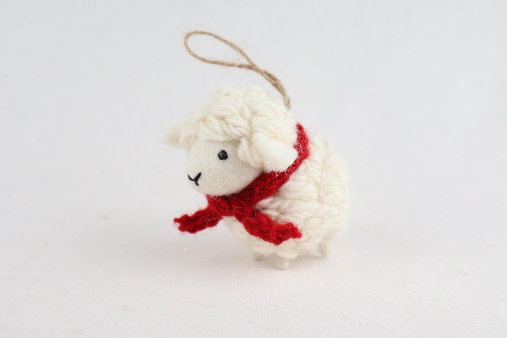 Weihnachtsanhänger Schaf weiß mit Schal I Christbaumschmuck Weihnachtsdeko I Winter Weihnachtsbaum I Weihnachtsschaf