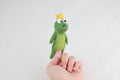 Niedliche Fingerpuppe Froschkönig aus Filz I Fingerspiel I Waldtiere I heimische Tiere I Spielzeug Montessori I Geschichten erzählen