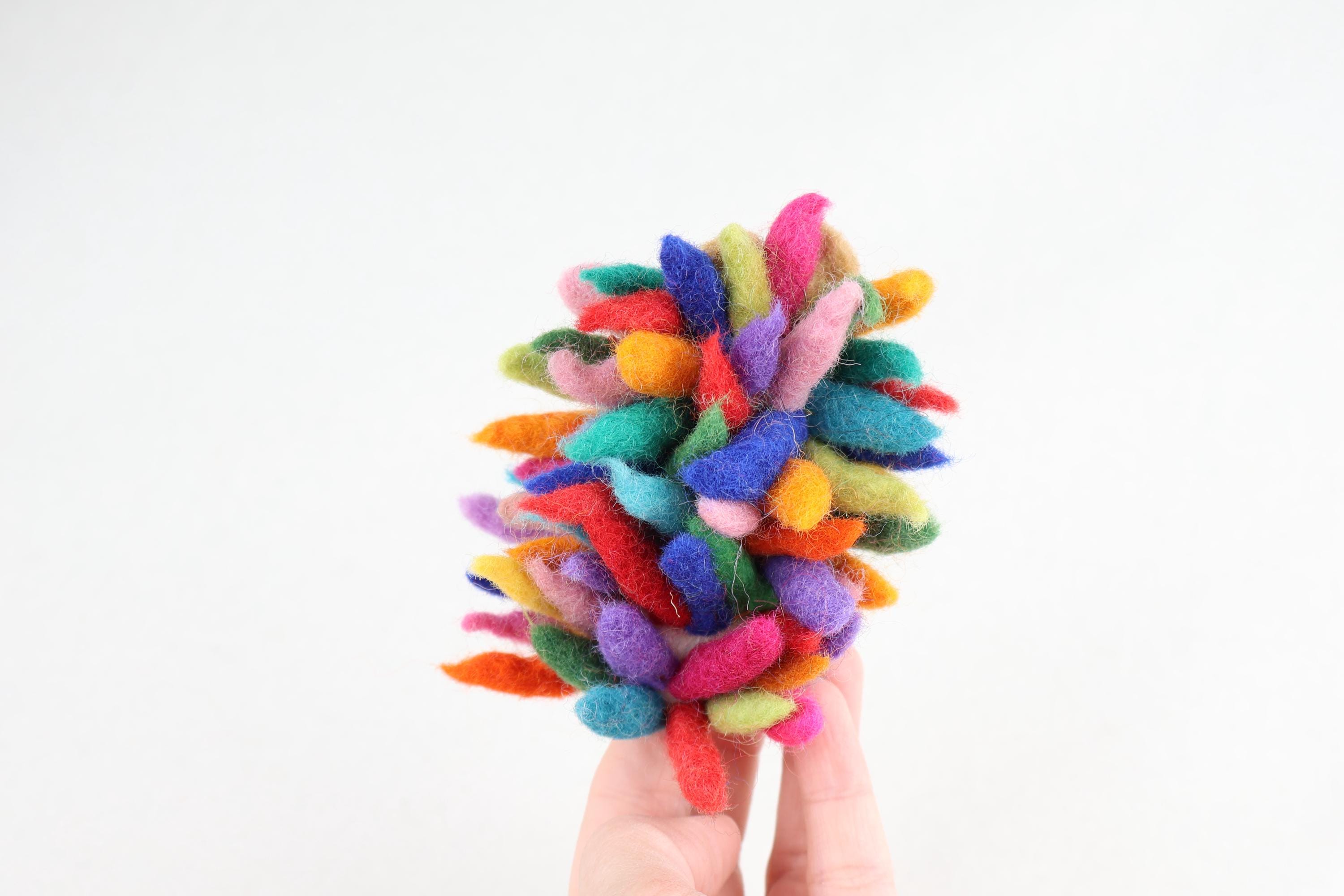 Niedliche Fingerpuppe Igel aus Filz I Fingerspiel I Waldtiere I heimische Tiere I Spielzeug Montessori I Geschichten erzählen