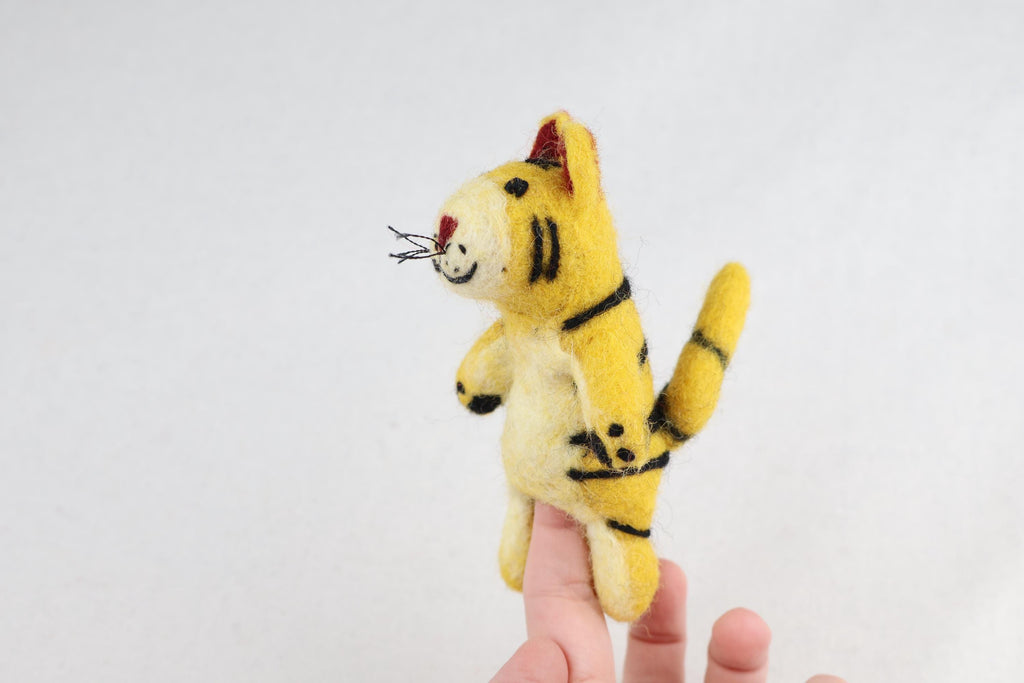 Niedliche Fingerpuppe Tiger aus Filz I Fingerspiel I Wildtiere I Spielzeug Montessori I Geschichten erzählen I Dschungel