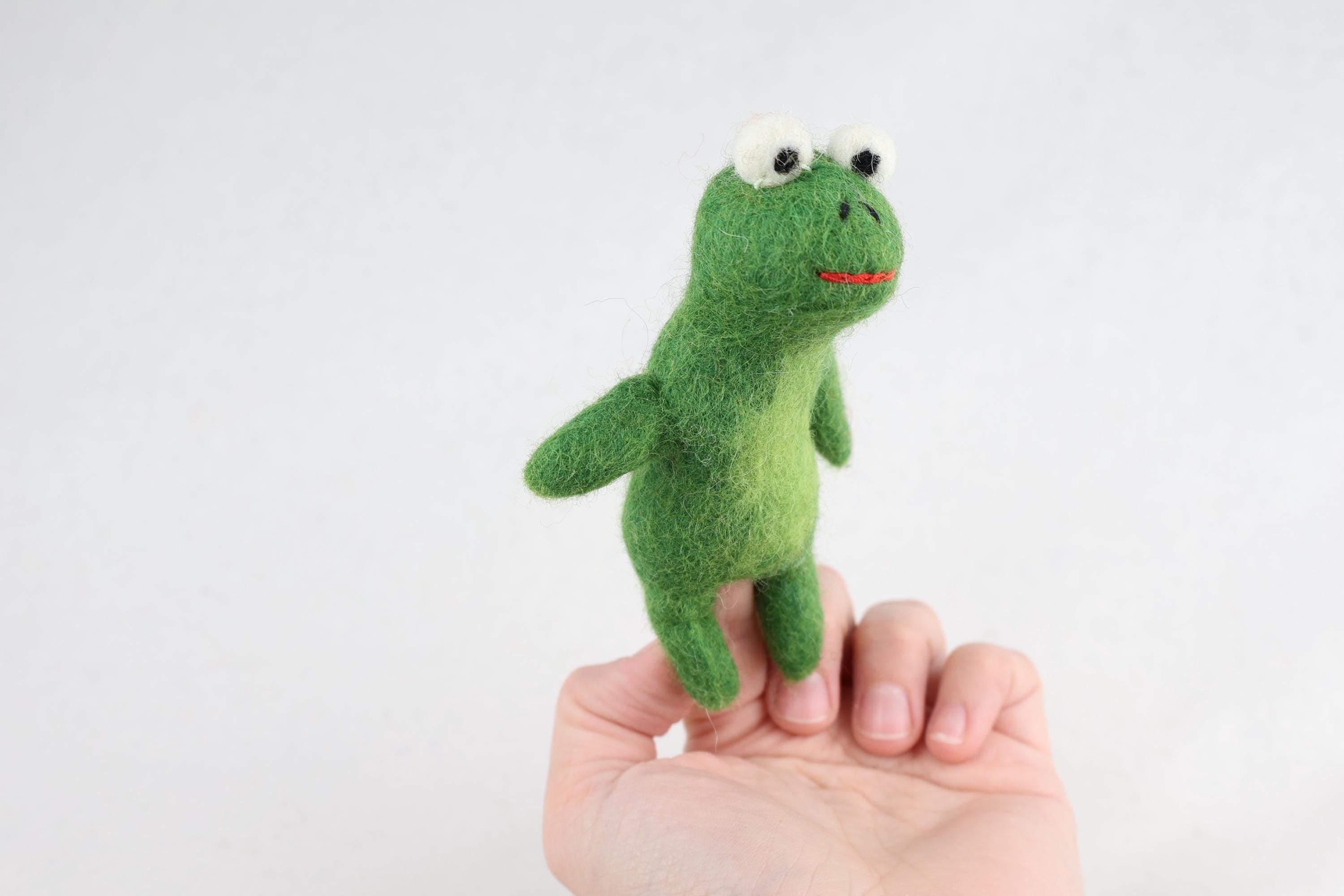 Niedliche Fingerpuppe Frosch aus Filz I Fingerspiel I Waldtiere I heimische Tiere I Spielzeug Montessori I Geschichten erzählen
