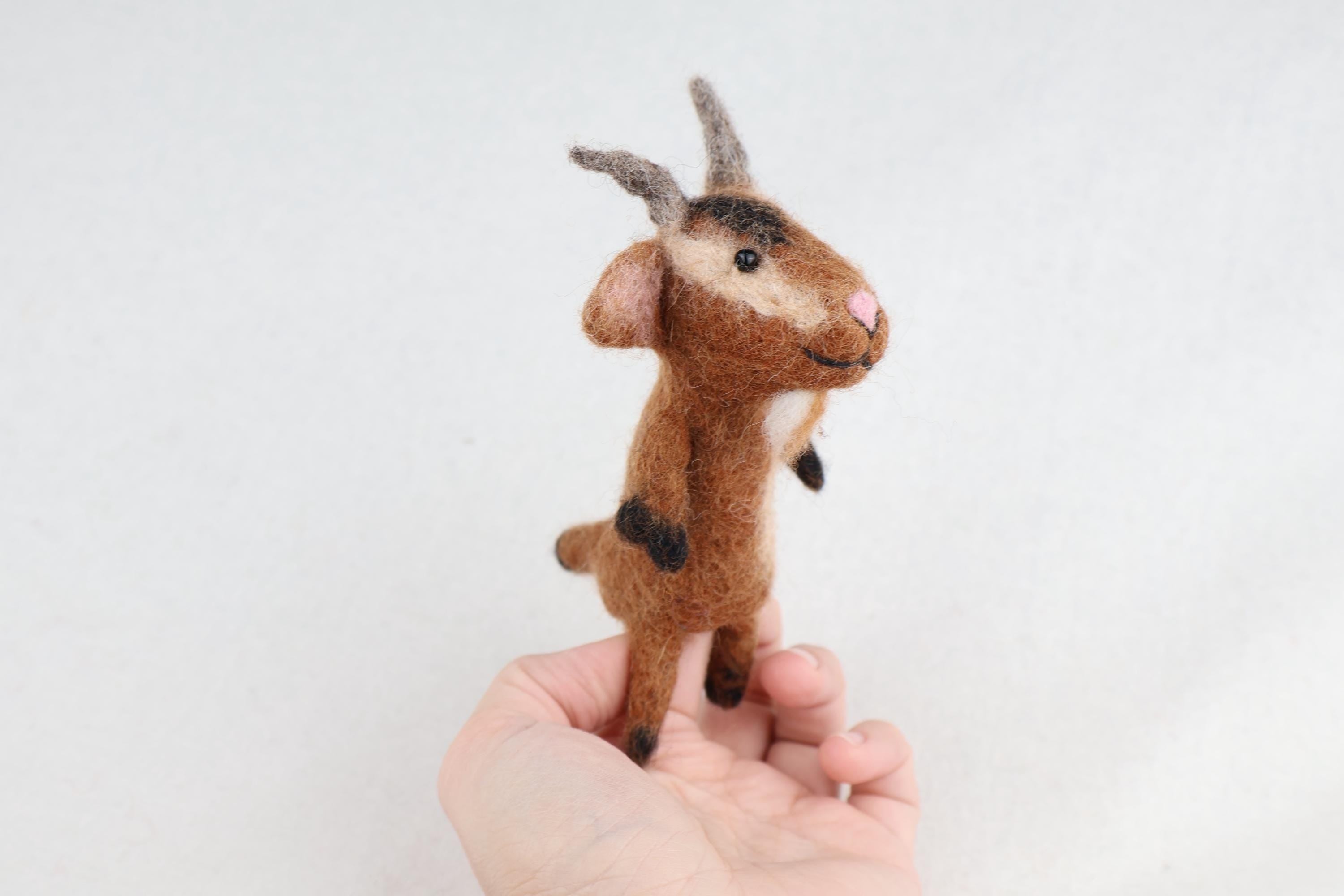 Fingerpuppe Ziege aus Filz I Fingerspiel I Bauernhoftier