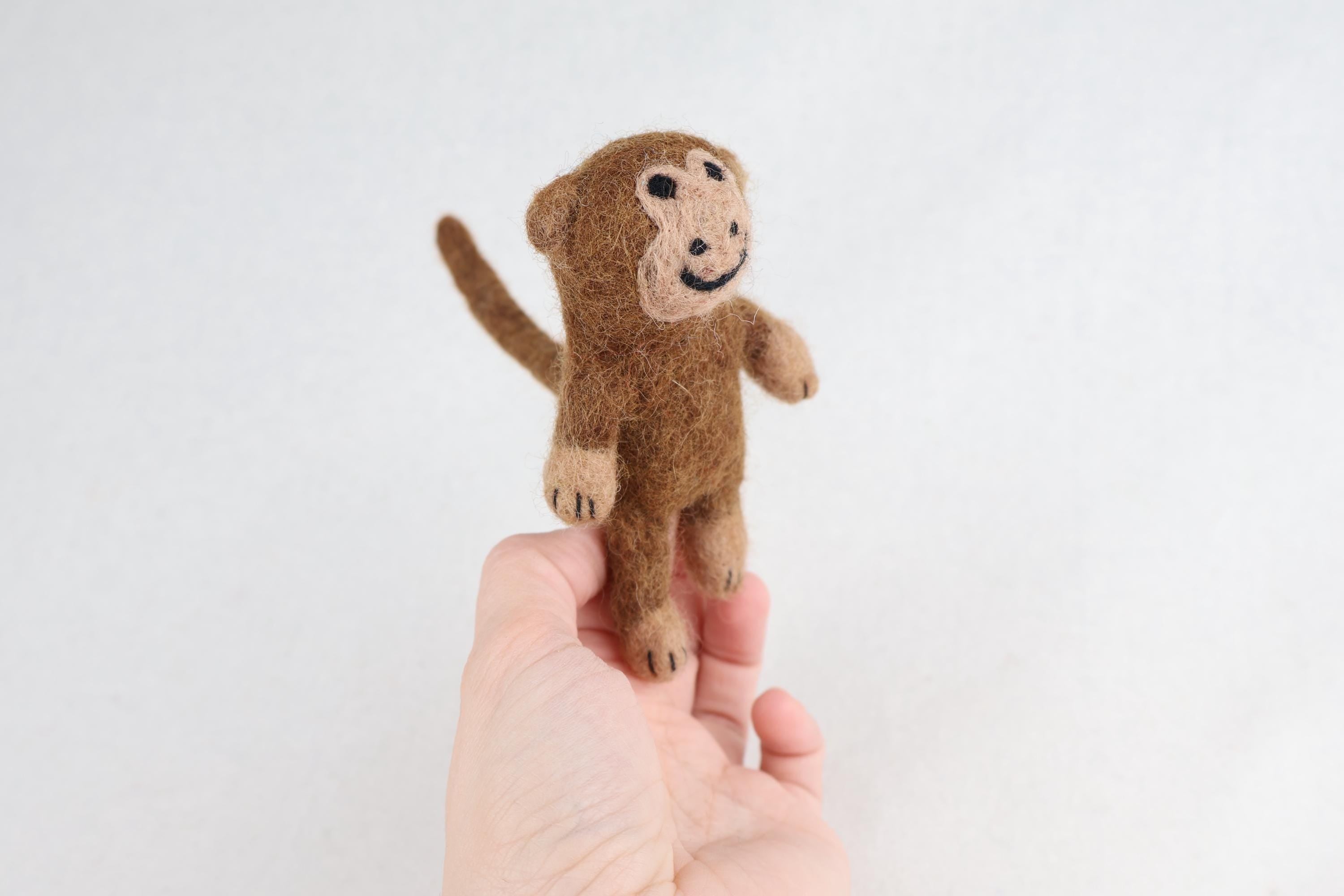 Niedliche Fingerpuppe Affe aus Filz I Fingerspiel I Wildtiere I Spielzeug Montessori I Geschichten erzählen I Dschungel