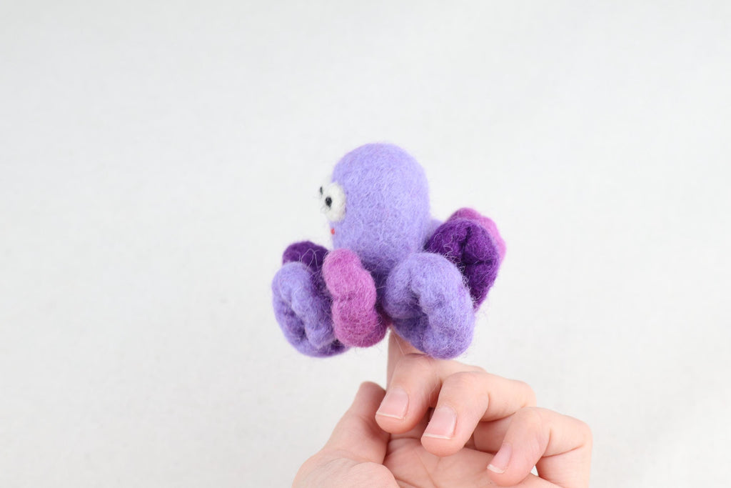 Niedliche Fingerpuppe Tintenfisch aus Filz I Fingerspiel Krake I Spielzeug Montessori I Geschichten erzählen