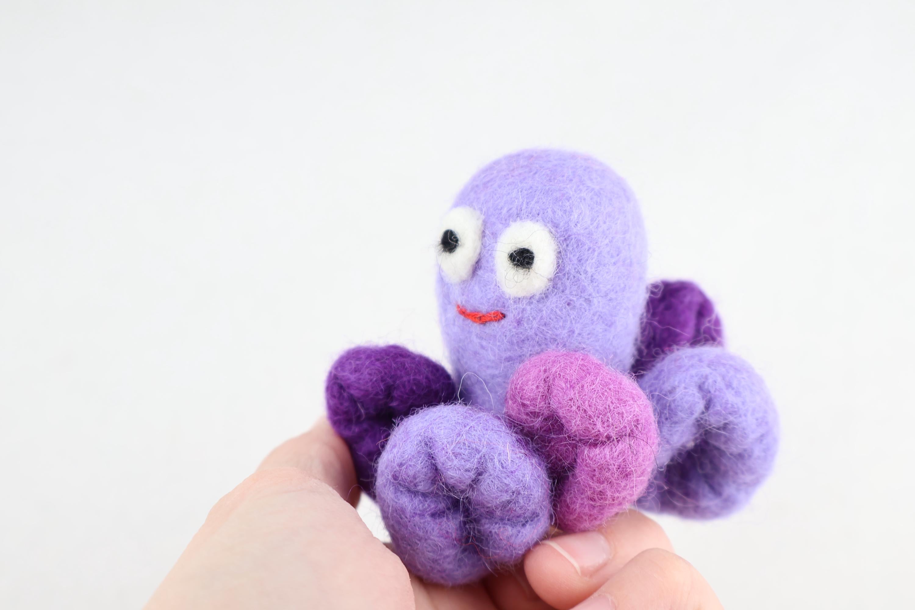 Niedliche Fingerpuppe Tintenfisch aus Filz I Fingerspiel Krake I Spielzeug Montessori I Geschichten erzählen