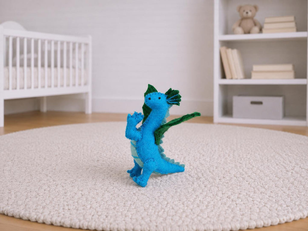Türkiser Drache aus Filz I Spielzeug I Dekofigur I Dragon I handgemachtes Spielzeug I Filz Drache I Filz Figur I Drache Spiel
