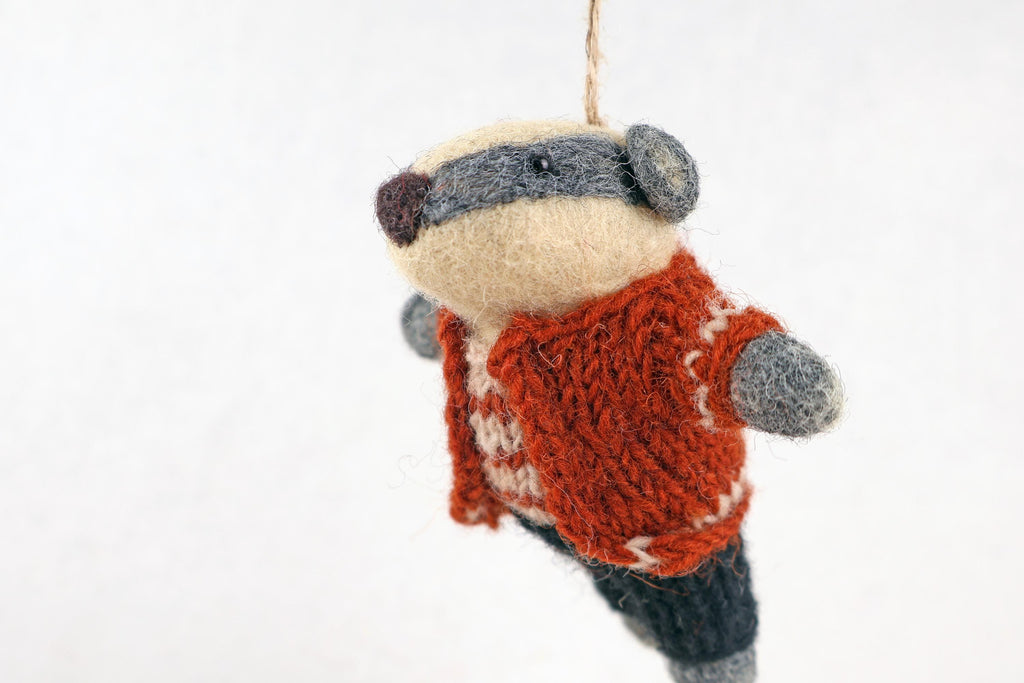 Anhänger Dachs I Deko aus Filz I Winter I Weihnachtsbaum I Herbstdeko I Anhänger aus Filz I Waldtiere I