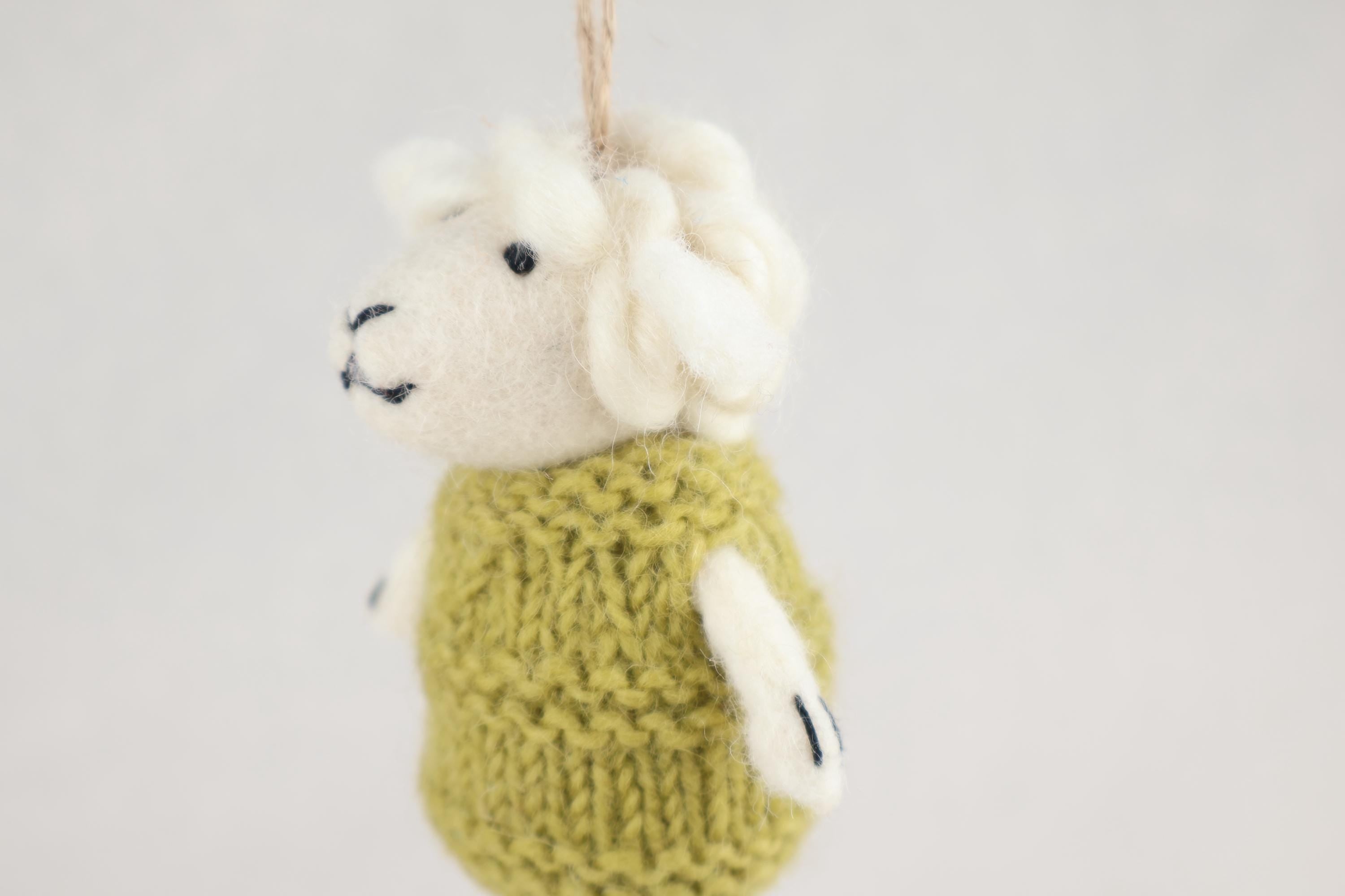 Weihnachtsanhänger Schaf in Pullover I Christbaumschmuck I Weihnachtsdeko I Winter Weihnachtsbaum I Weihnachtsschaf