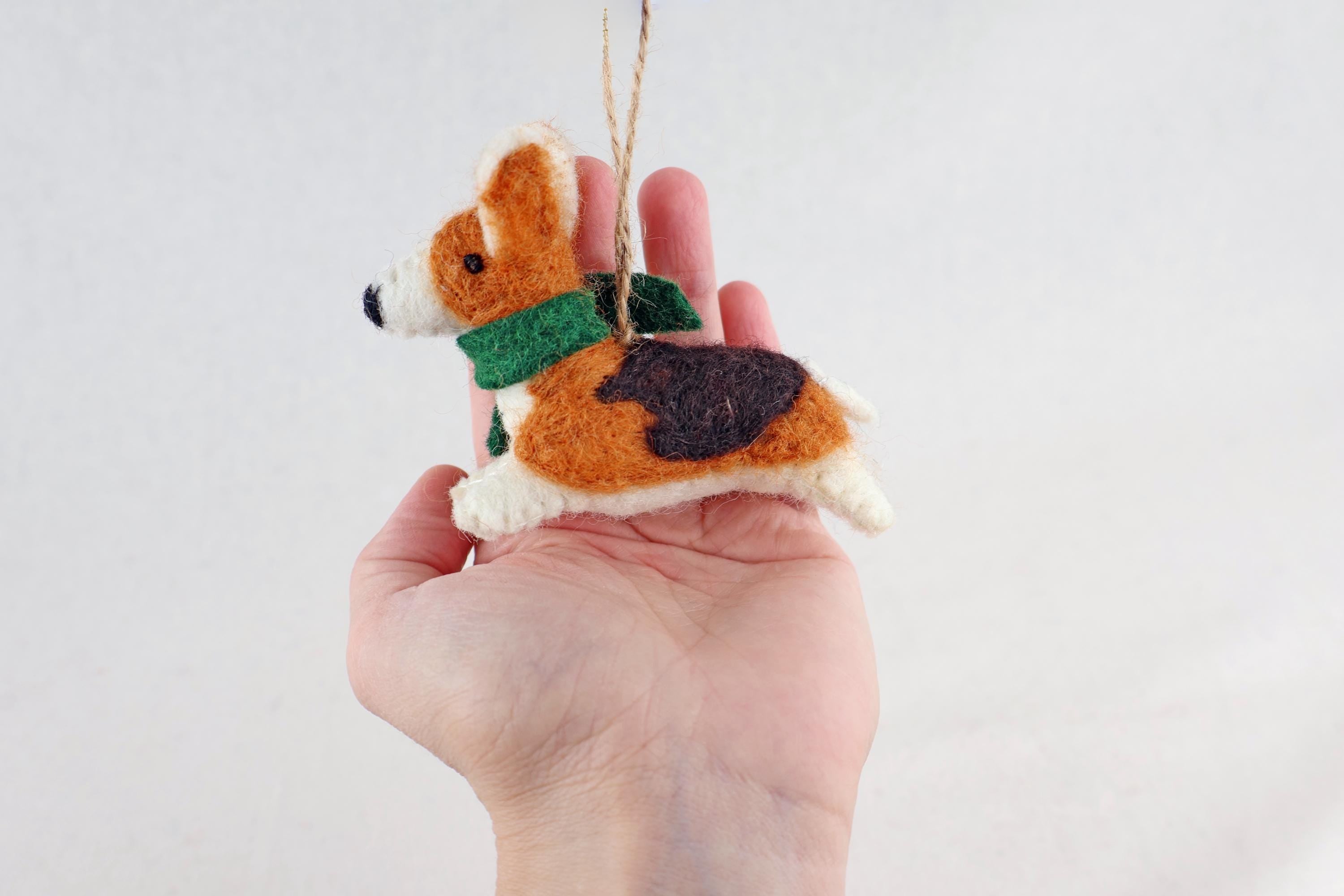 Weihnachtsanhänger Corgi aus Filz I Filz Christbaumschmuck I Weihnachtsdeko I Weihnachtscorgi I Hundeanhänger