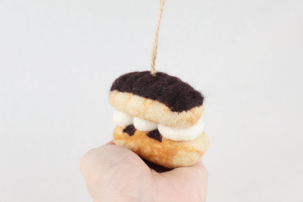 3er-Set Filz-Patisserie Anhänger – Handgefertigte Törtchen & Éclairs | Christbaumschmuck | Süße Weihnachtsdeko | Patisserie Deko
