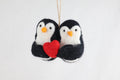 Weihnachtsanhänger Pinguine mit Herz I Christbaumschmuck I Weihnachtsdeko für Verliebte I Winter I Weihnachtsbaum