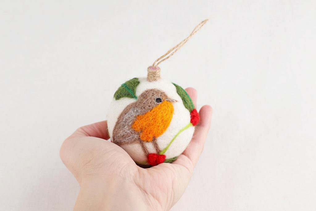 Weihnachtskugel Filz handgemacht I Weihnachtsdeko I Anhänger I Rotkehlchen Deko I Weihnachtsschmuck I Christbaumkuge Stechpalme Kugel Filz