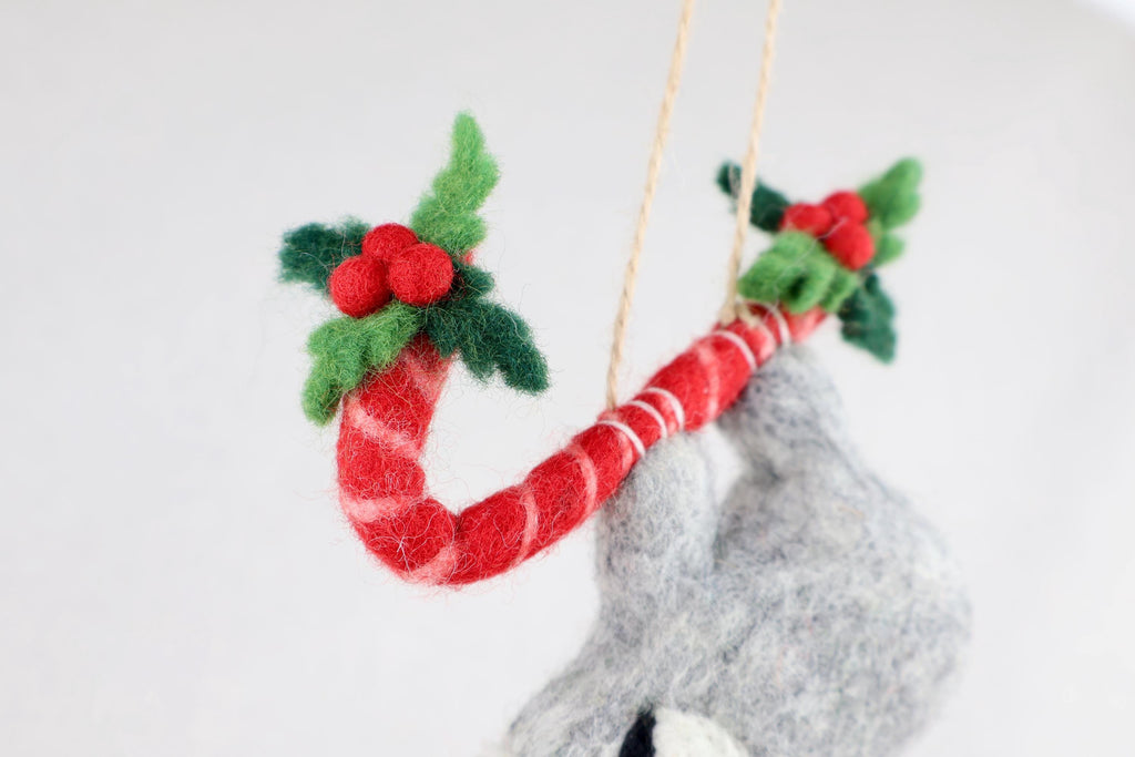 Weihnachtsanhänger Faultier I Christbaumschmuck I Weihnachtsdeko I Winter Weihnachtsbaum I Zuckerstange I Faultier I lustige Weihnachtsdeko