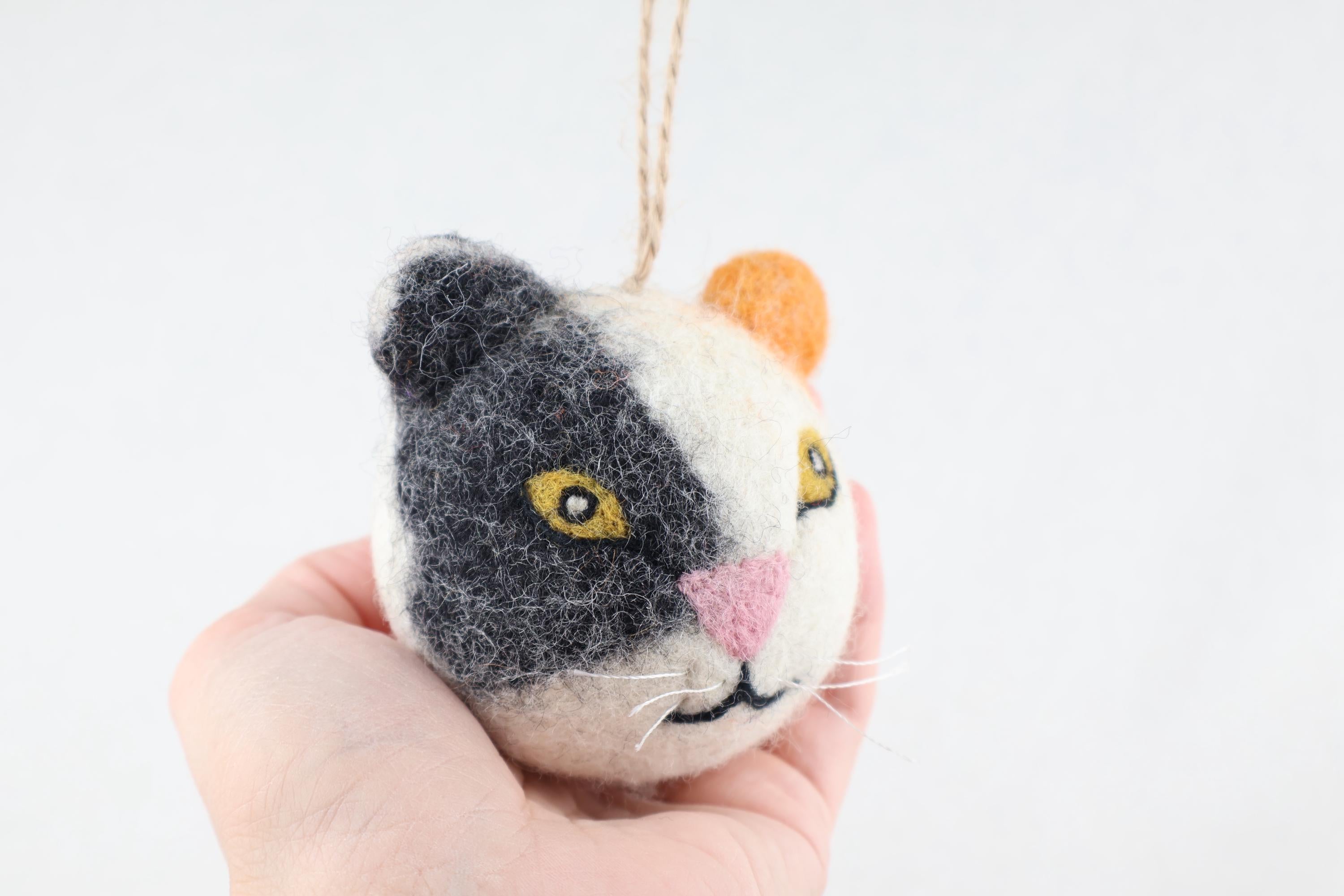 Weihnachtskugel Katze handgemacht I Weihnachtsdeko I Christmas I Kugeln handgemacht I Weihnachtsschmuck I Christbaumkugel Filz I