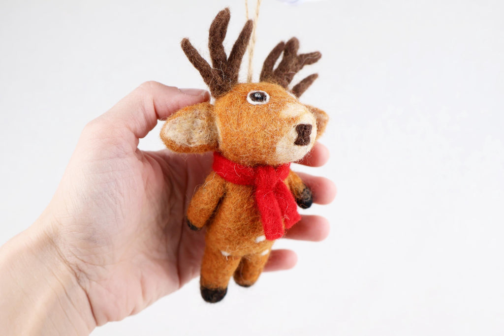 Weihnachtsanhänger Hirsch mit Schal I Christbaumschmuck I Weihnachtsdeko I Winter I Weihnachtsbaum I Hirsch aus Filz