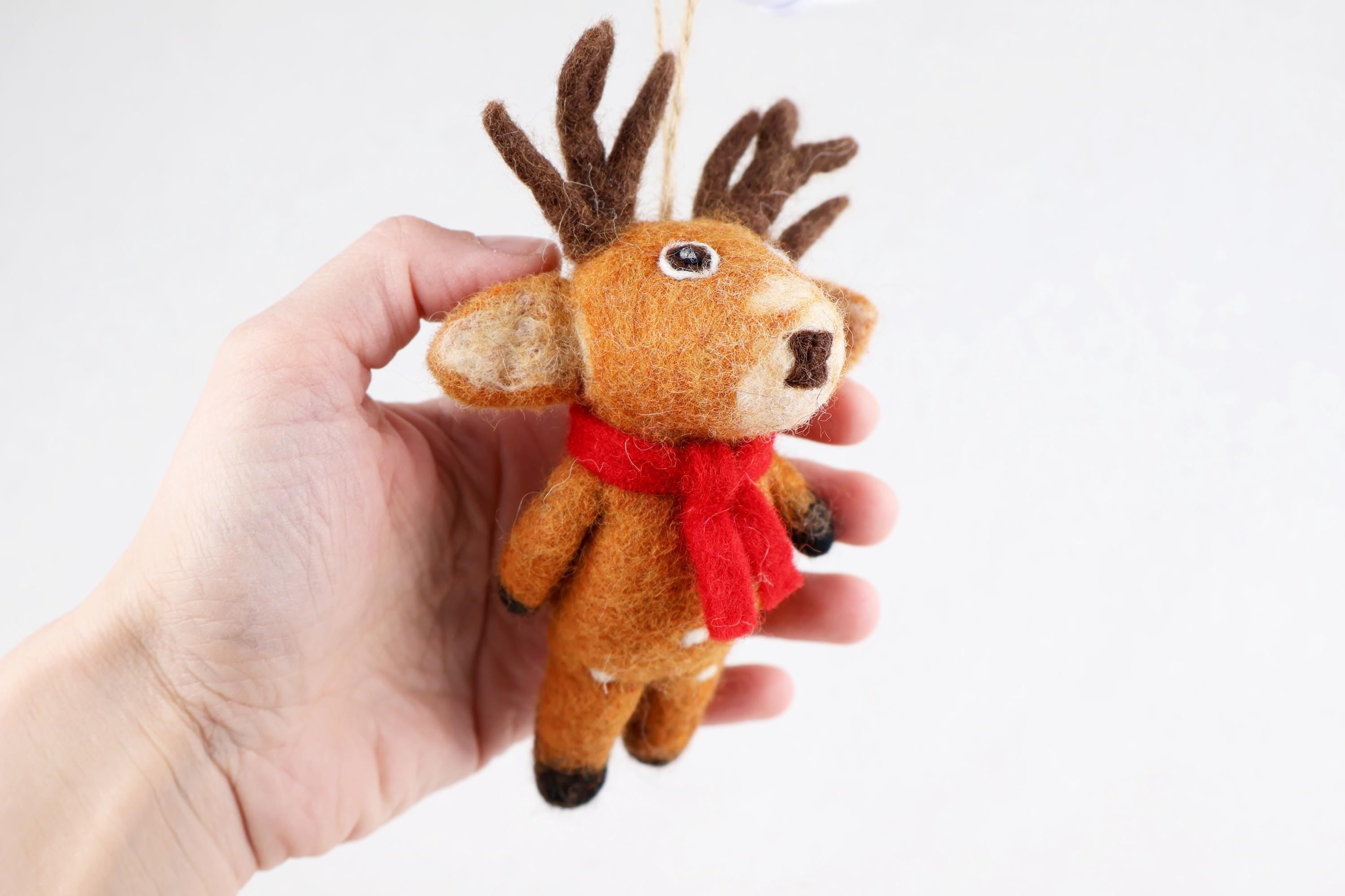 Weihnachtsanhänger Hirsch mit Schal I Christbaumschmuck I Weihnachtsdeko I Winter I Weihnachtsbaum I Hirsch aus Filz